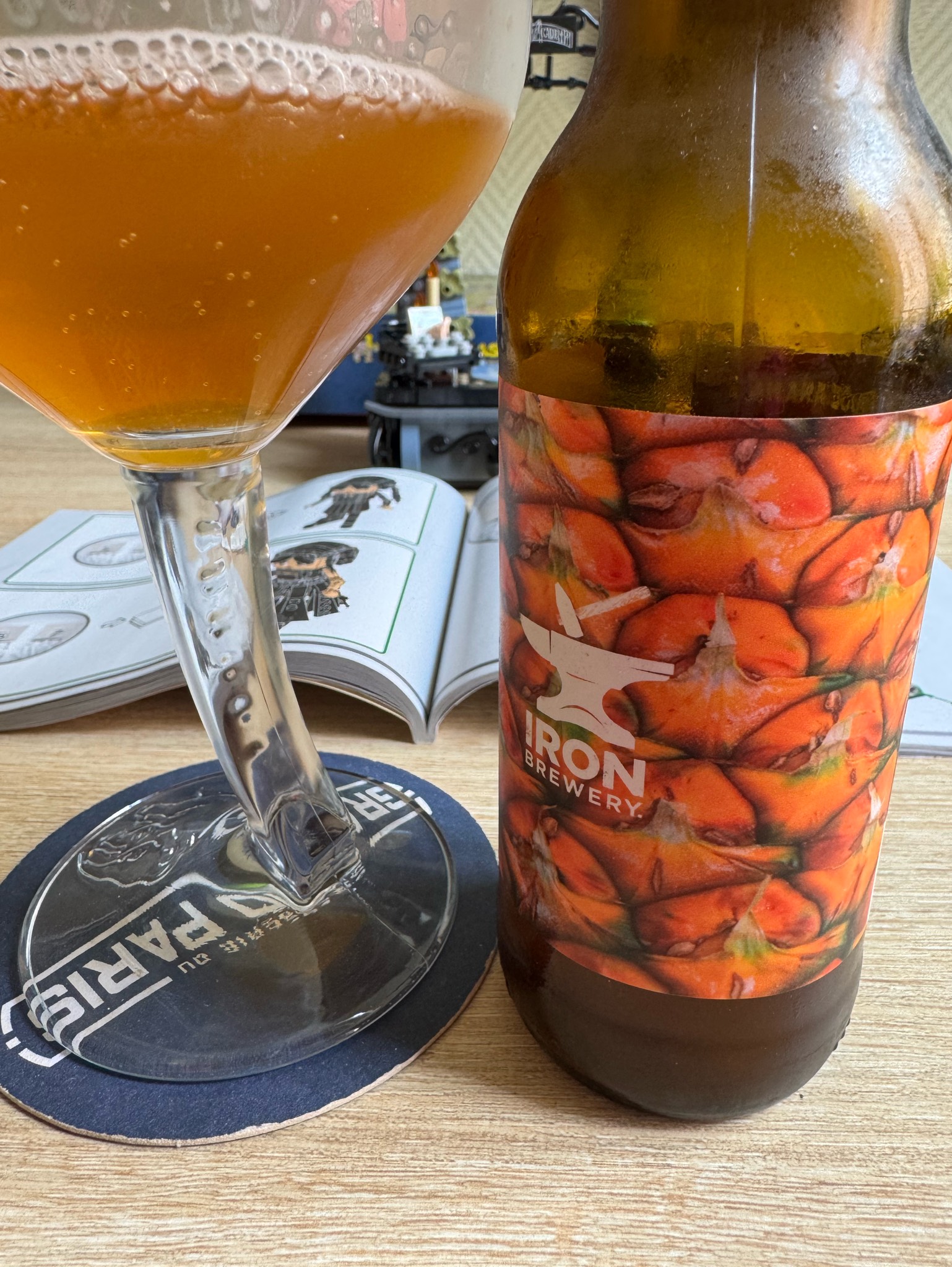 Quadruple Gose Ananas élevée 11 mois en Barriques, France