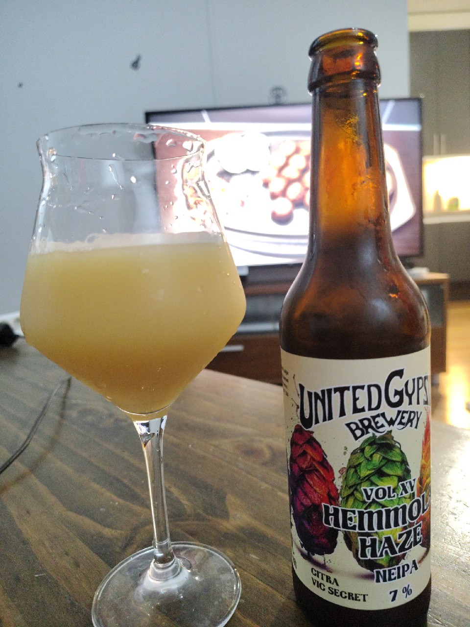 Hemmola Haze Vol XV: Citra & Vic Secret, Finland