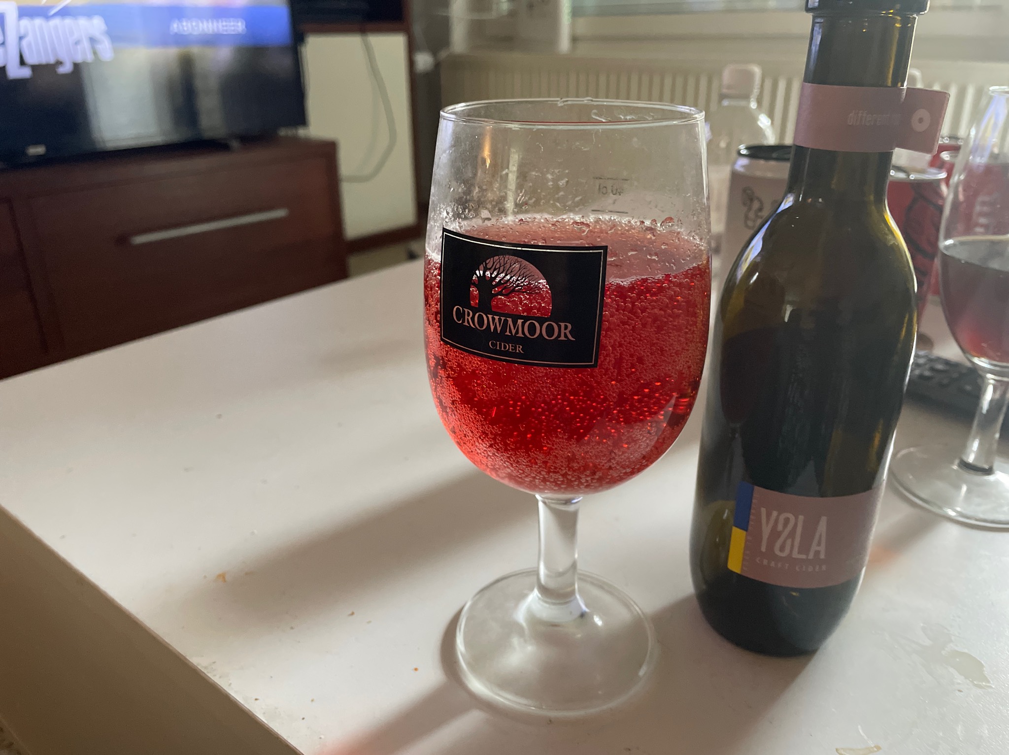 Different Rose, Ukraine