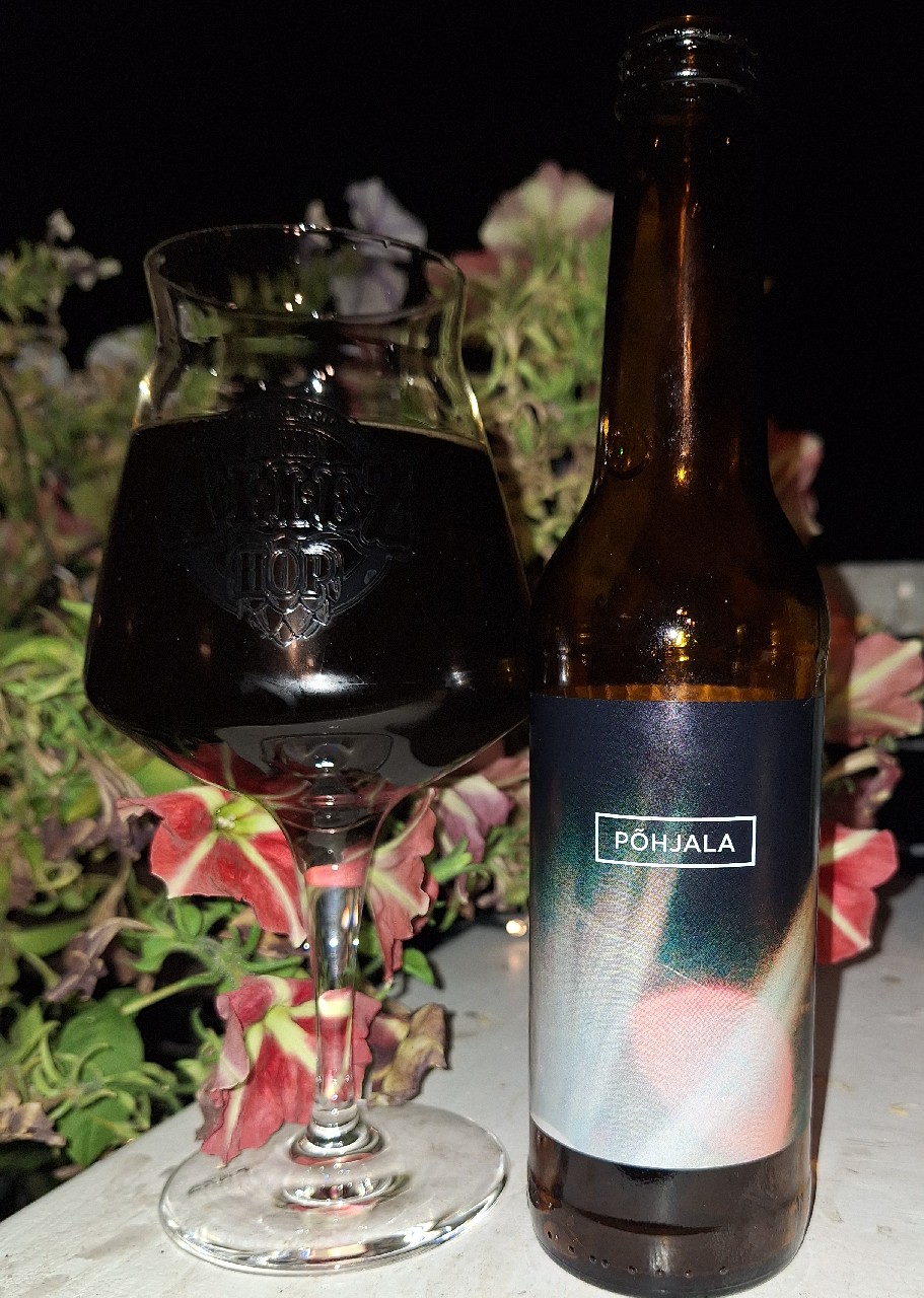 Öö Cassis, Estonia