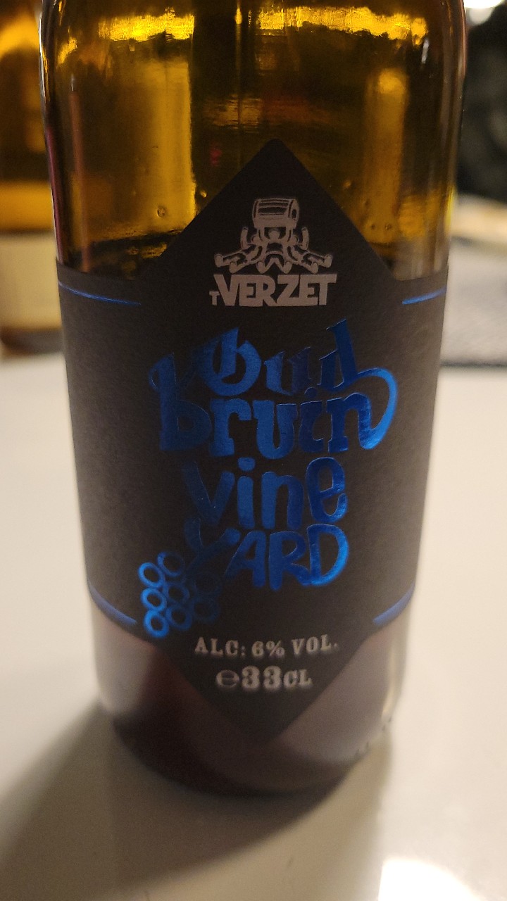 Oud Bruin Vineyard (Harvest 2021), Belgium