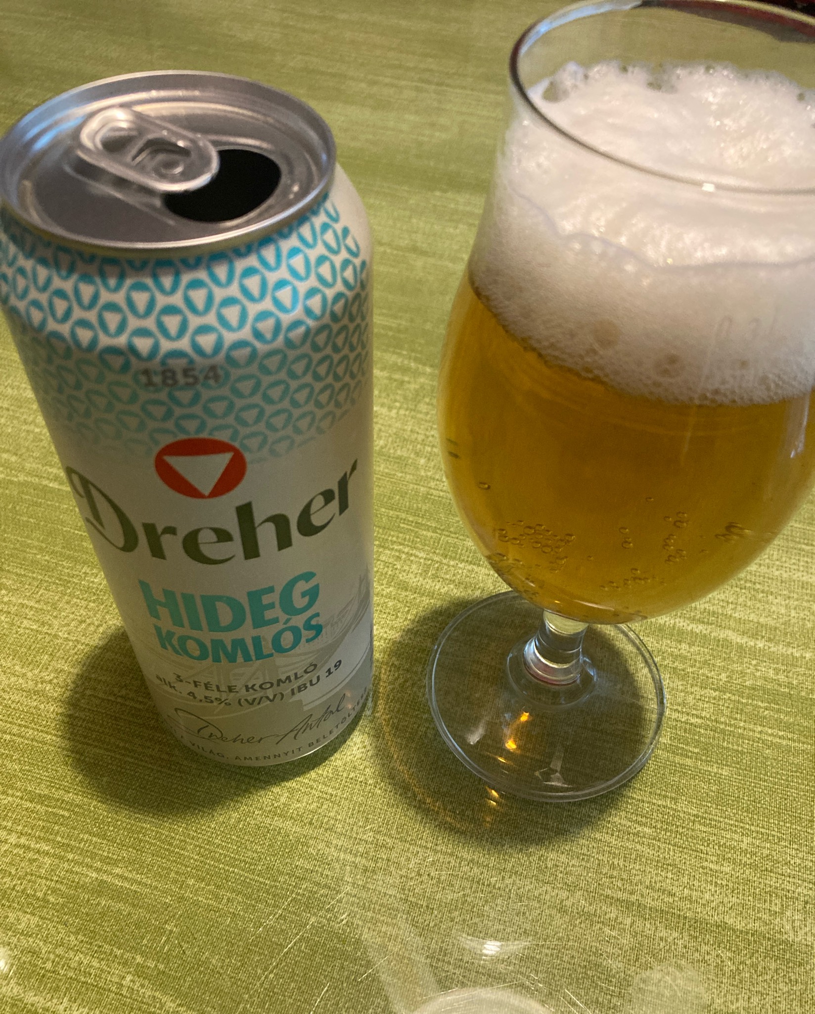 Hideg Komlós, Hungary