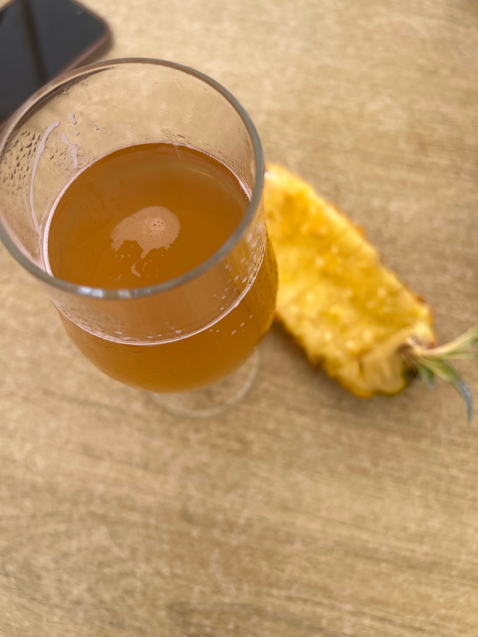 Cerveja de Ananas 1864, Boa Fruta