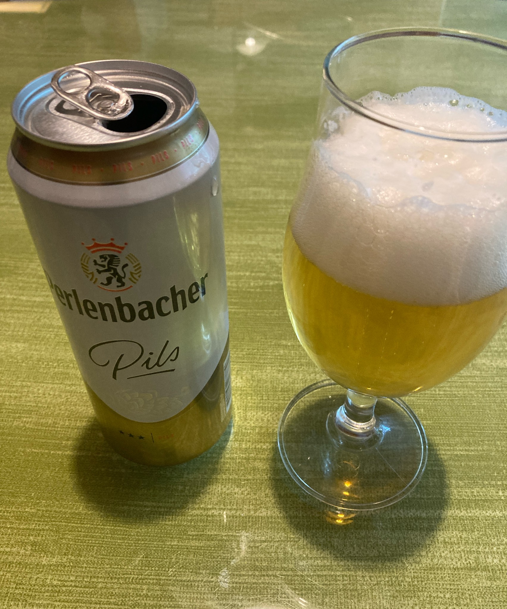 Perlenbacher Premium Lager / Pils, Germany