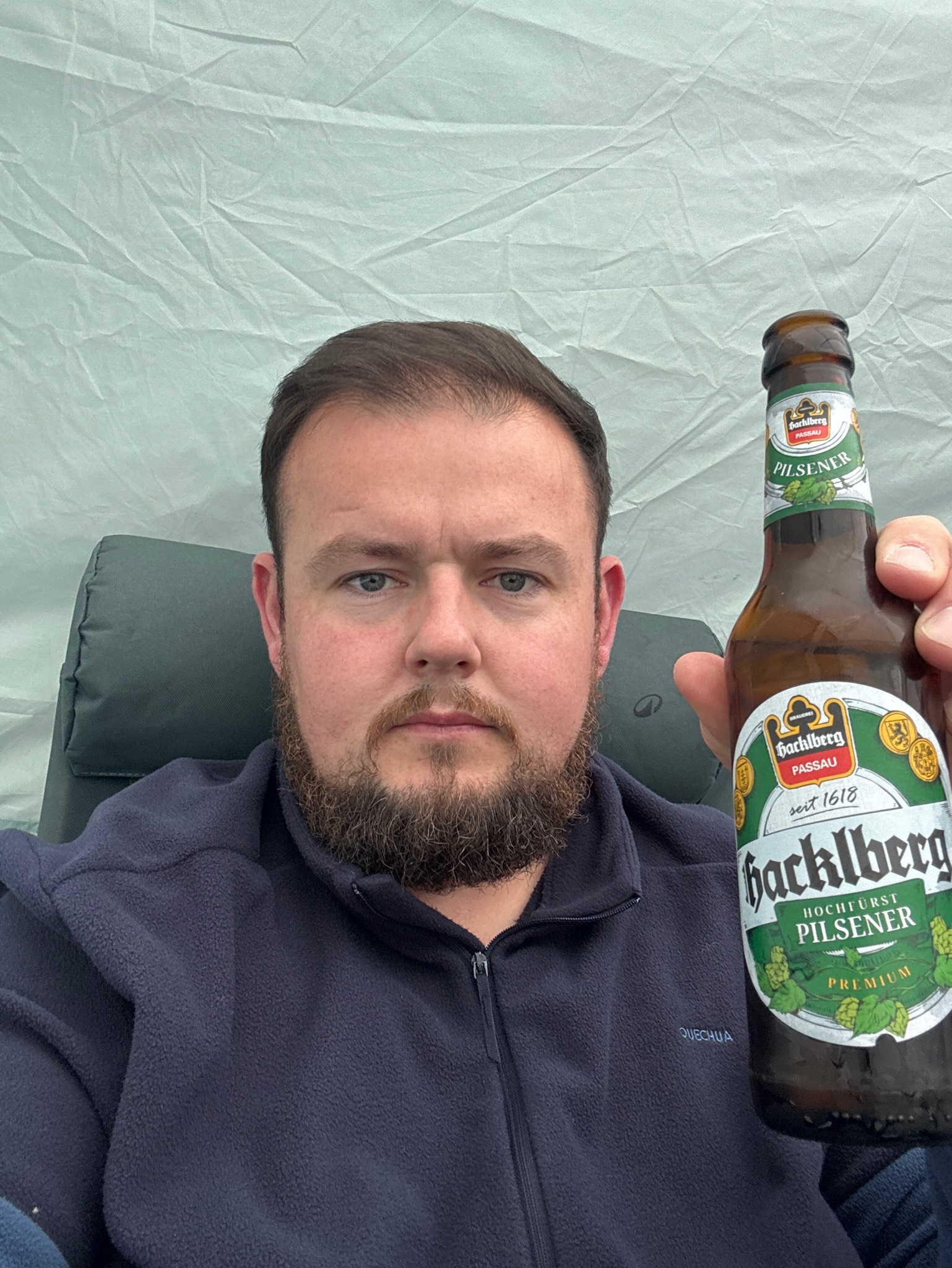 Hacklberg Hochfürst Pilsener, Brauerei Hacklberg