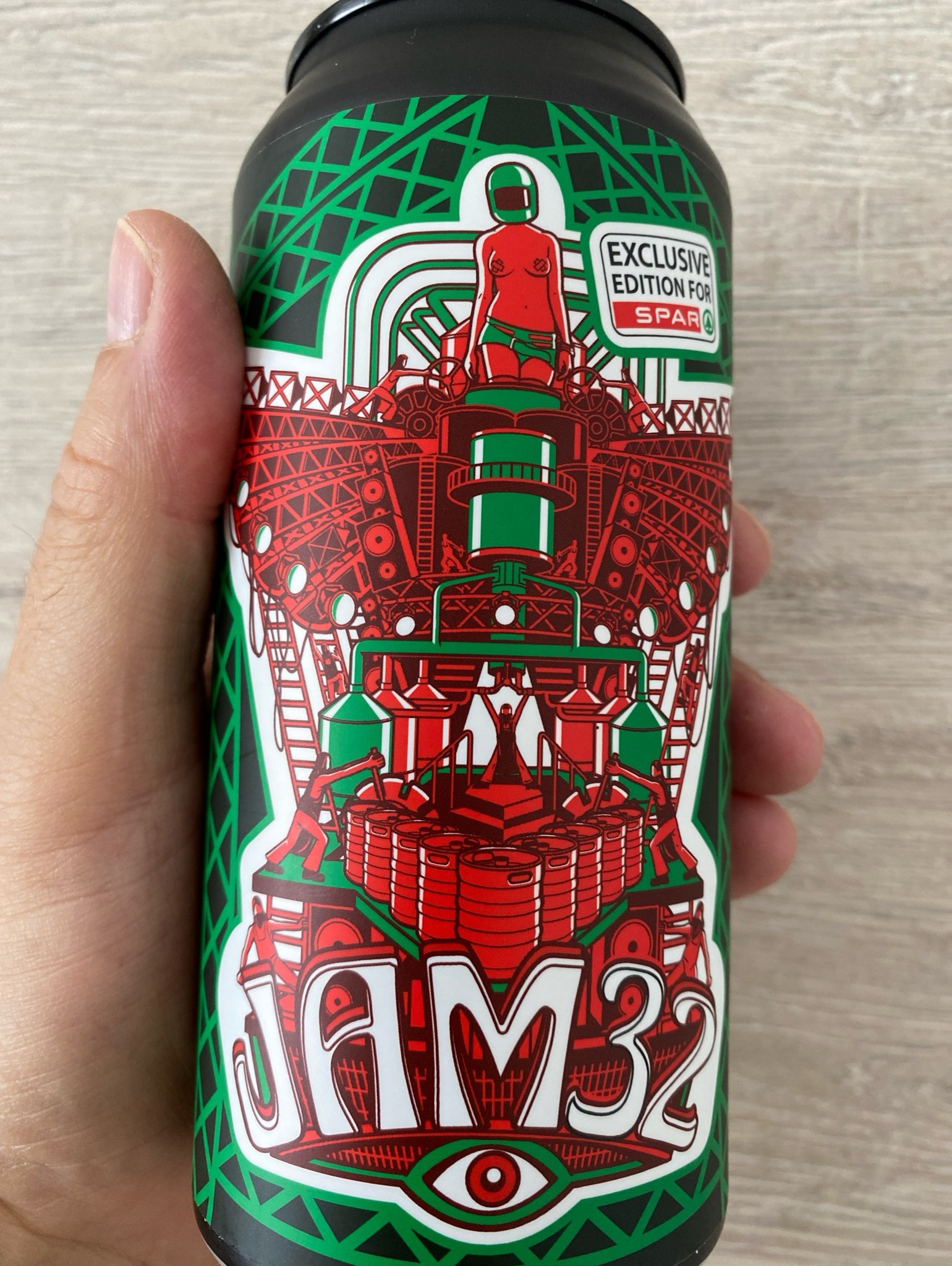Jam32, Hungary