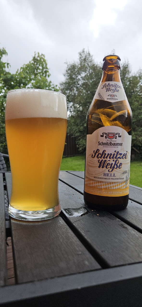 Schnitzei Weiße Hell, Privatbrauerei Schnitzlbaumer