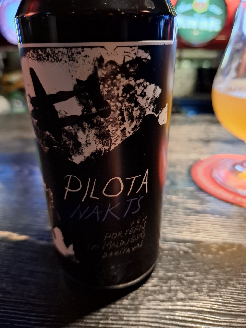 Pilota Nakts, Latvia