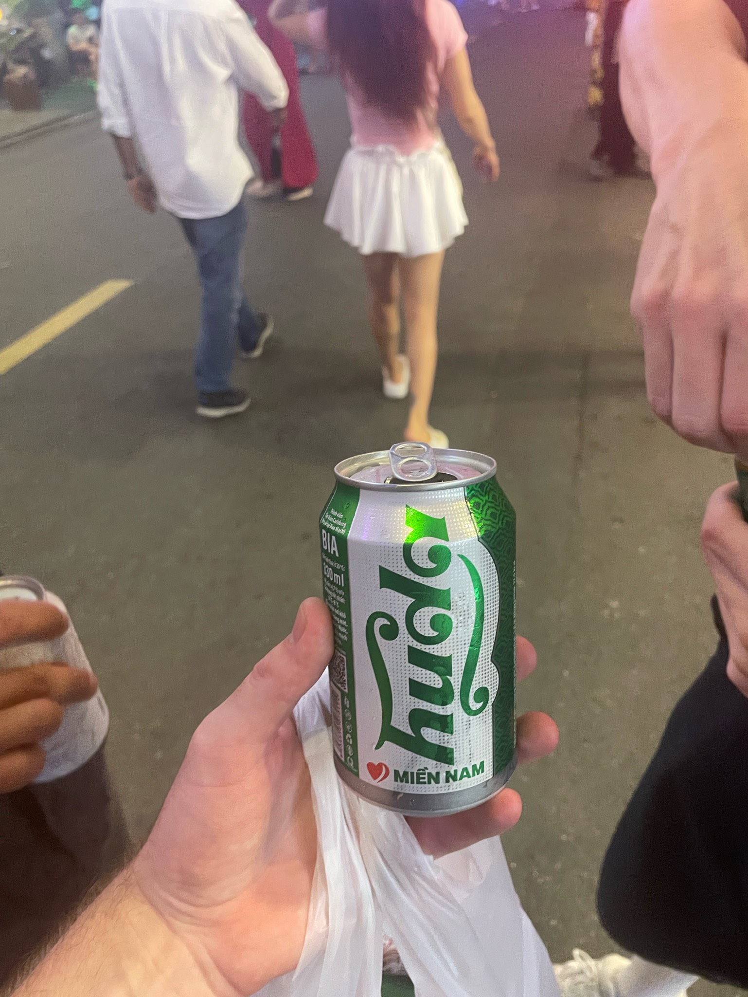 Huda Cool, Hue Brewery (Carlsberg)