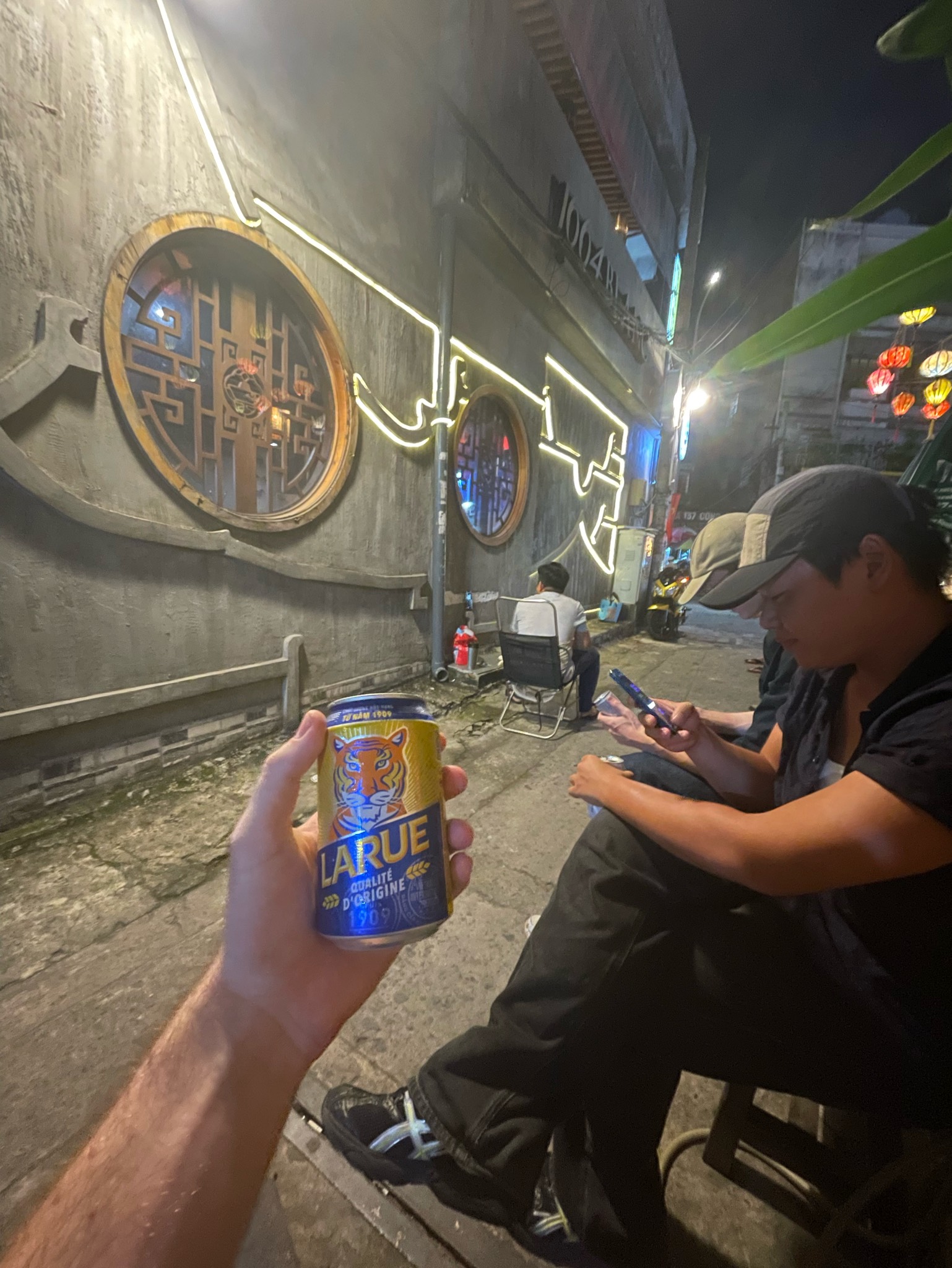 Biere Larue, Vietnam