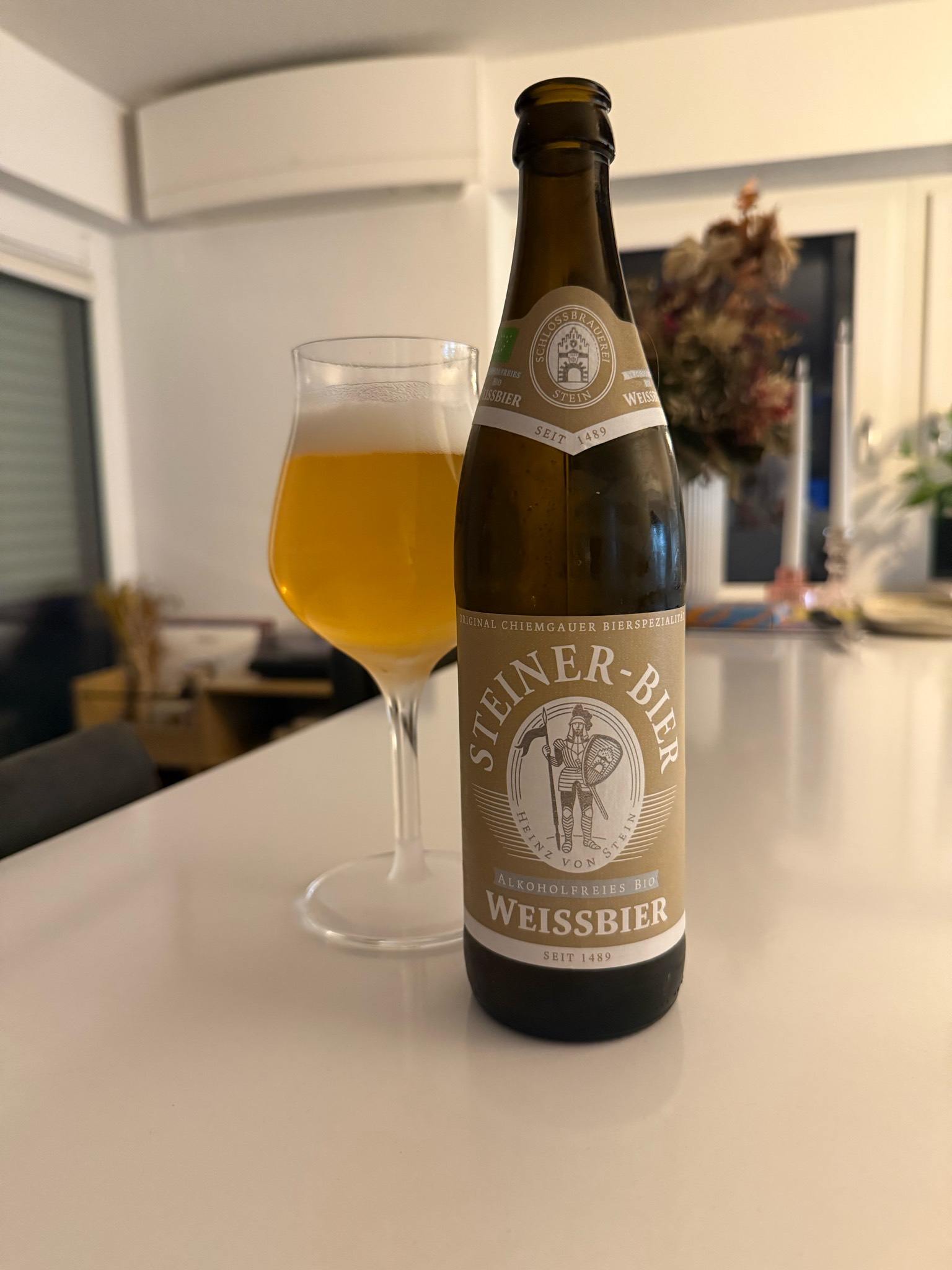 Heinz von Stein Alkoholfreies Weißbier, Schlossbrauerei Stein