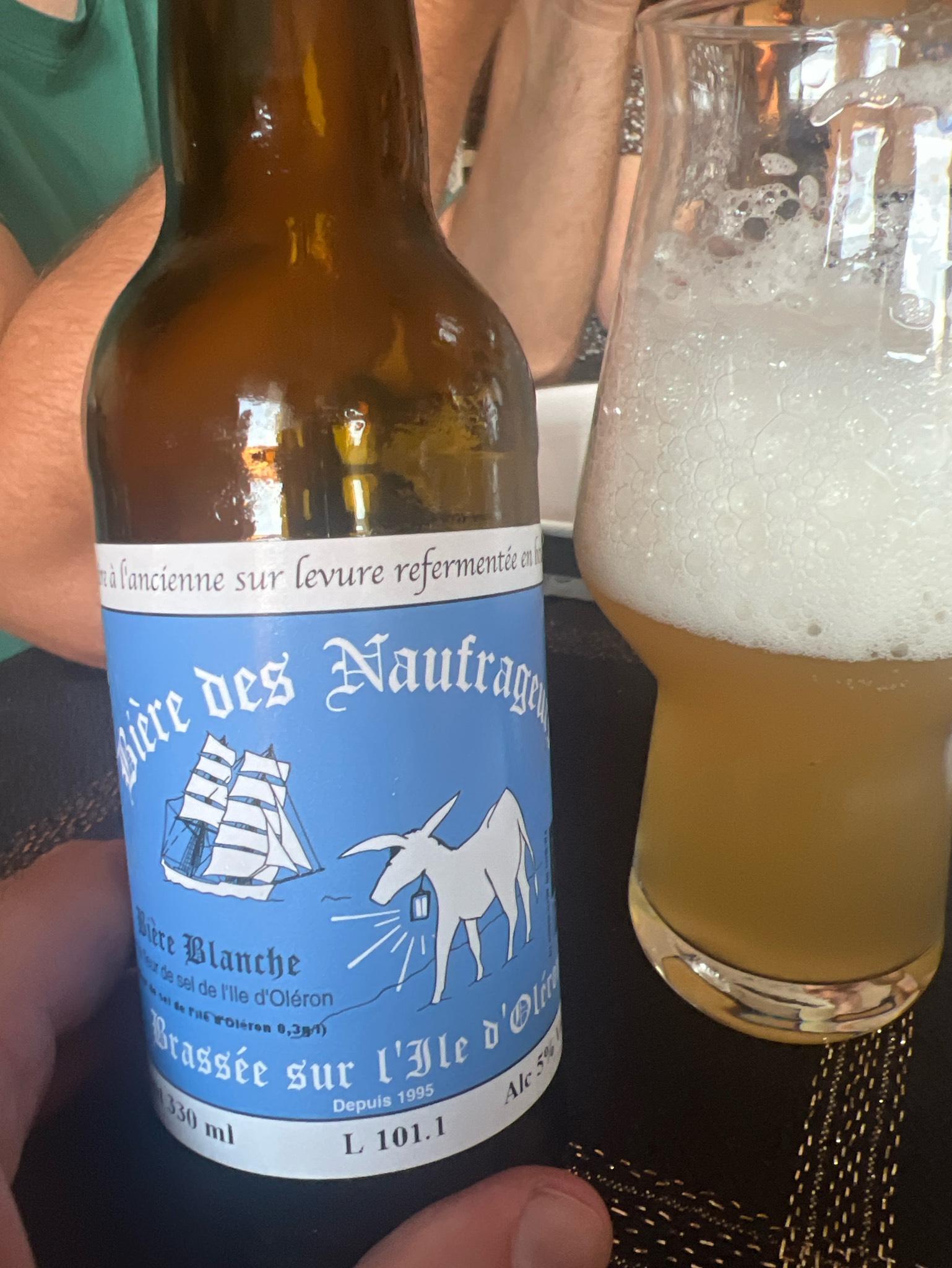 Bière Des Naufrageurs Blanche Au Sel D'Oléron, France