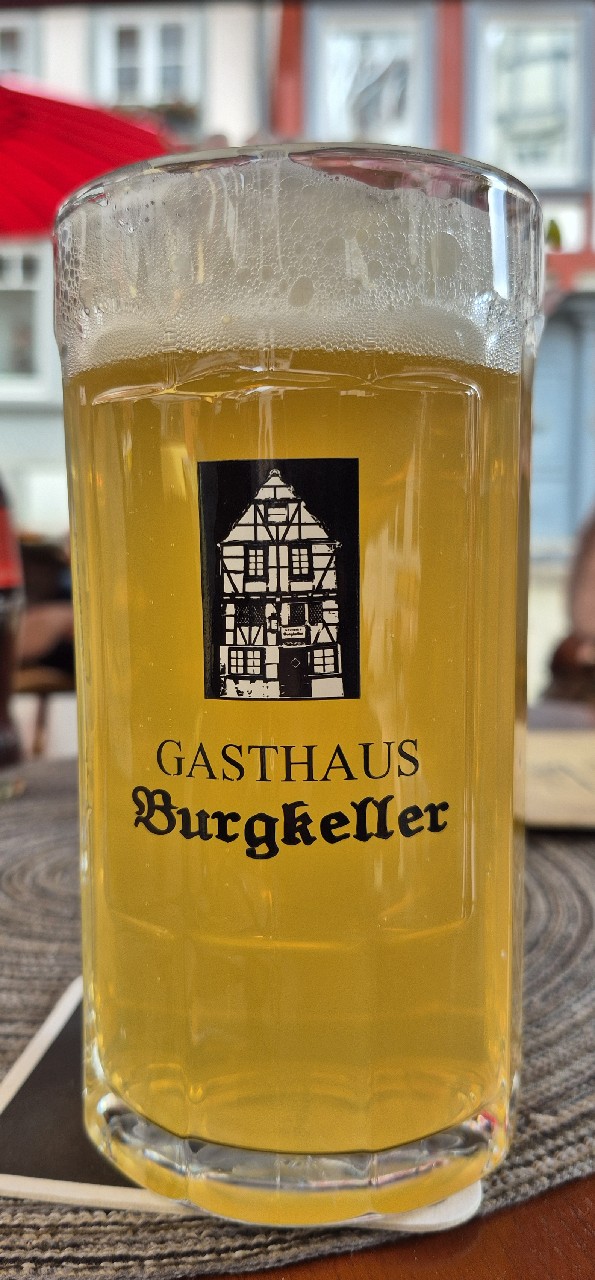 Burgkeller Kellerbier, Lahnsteiner Brauerei