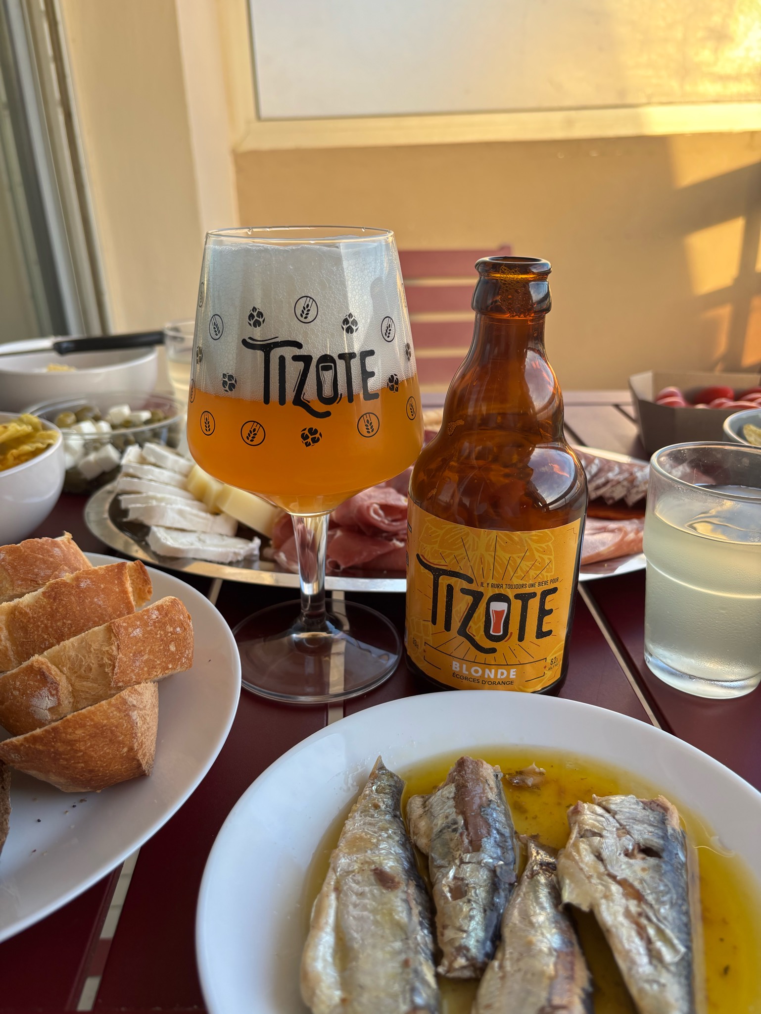 Tizote Blonde, Tizote
