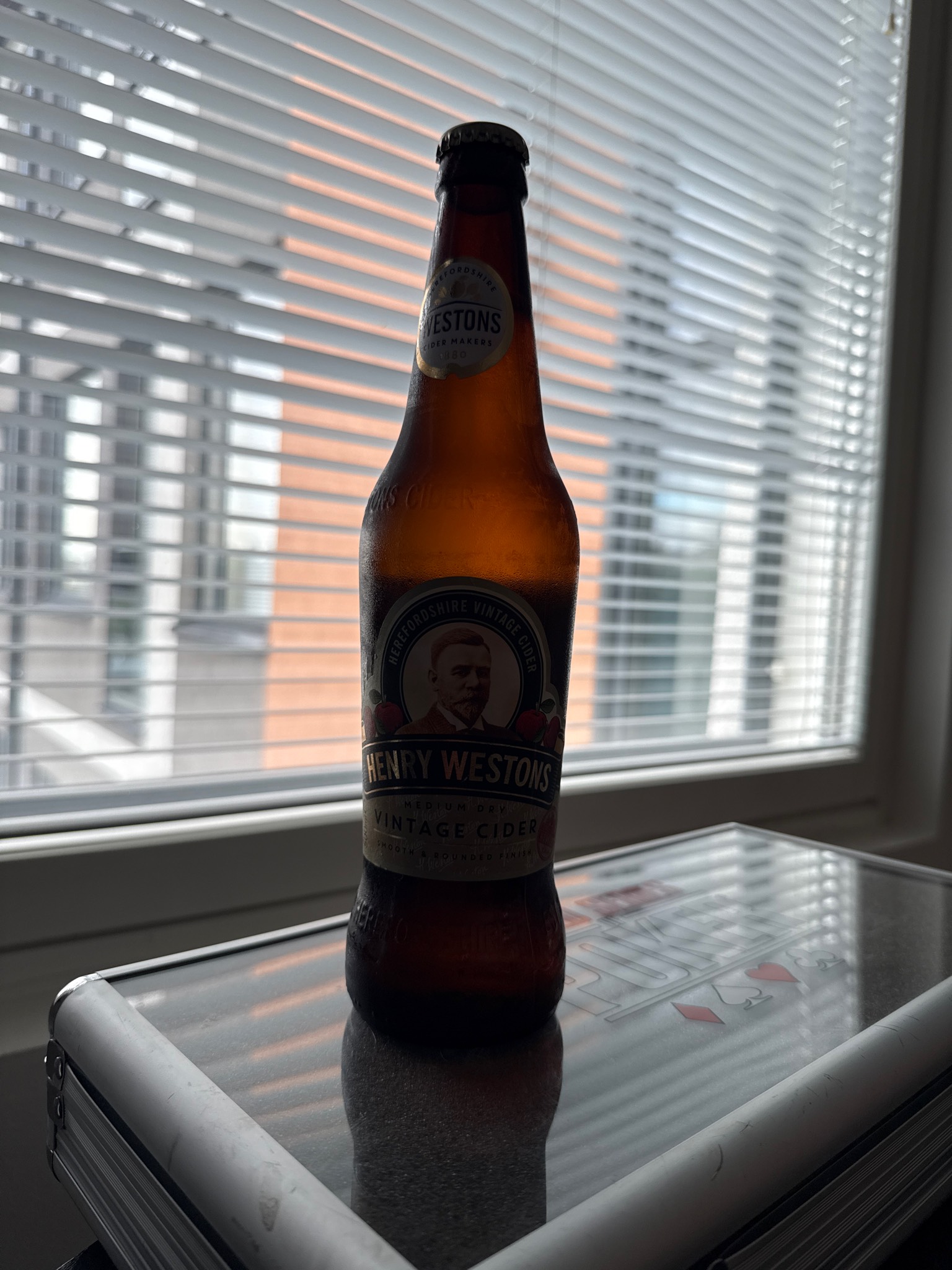 Henry Westons Medium Dry Vintage Cider 2020, Herefordshire Cider Company