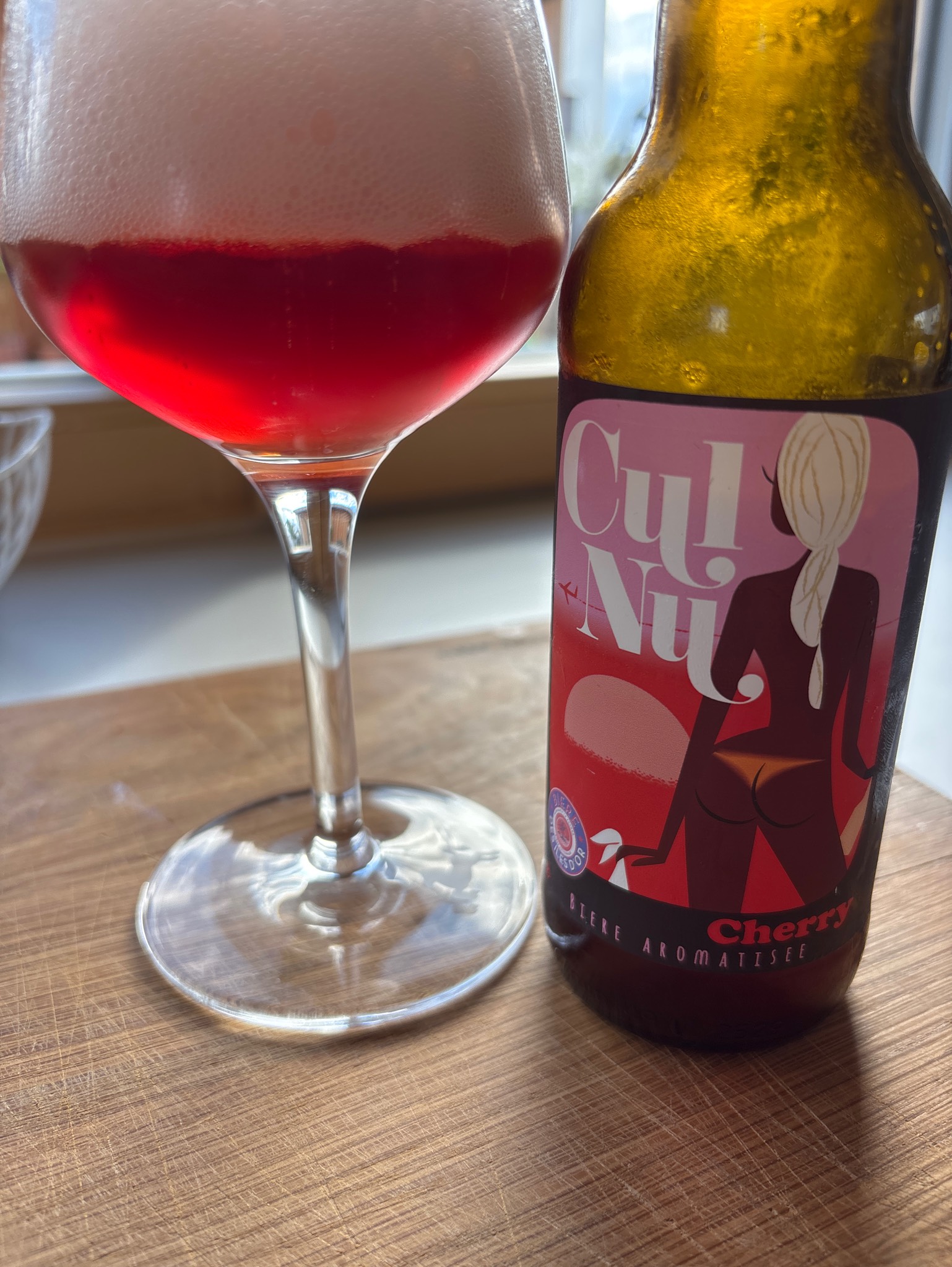 Cul Nu Cherry, France