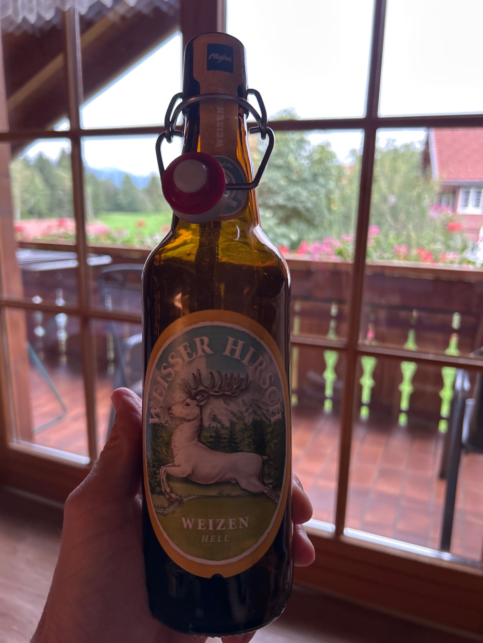 Weisser Hirsch, Privatbrauerei Höss der Hirschbräu