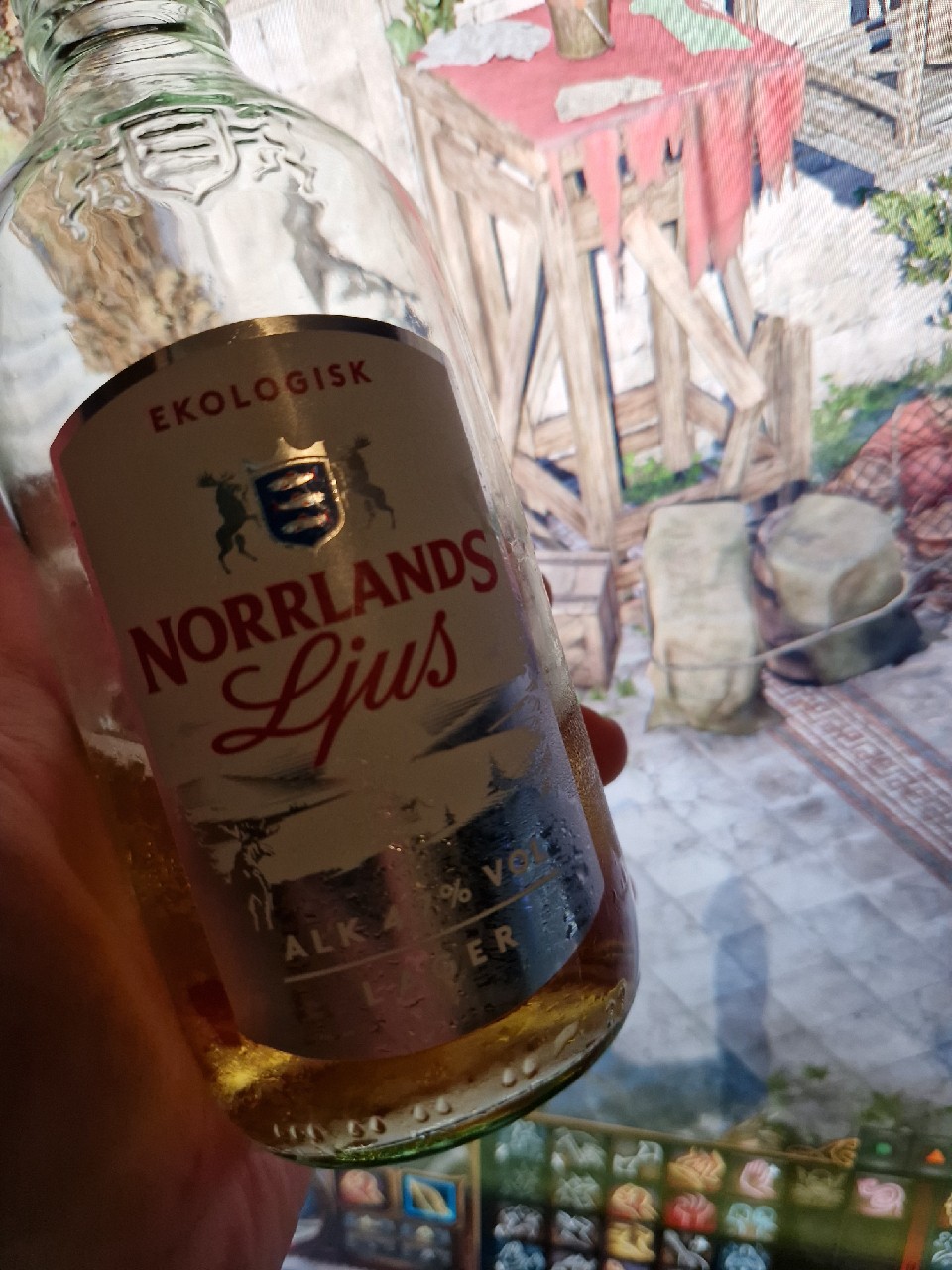 Norrlands Guld Ljus 4.7%, Sweden