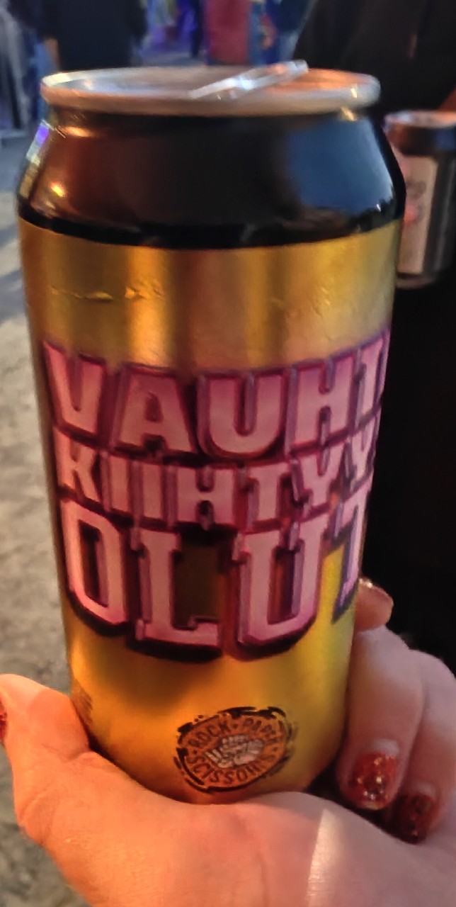 Vauhti Kiihtyy, Finland