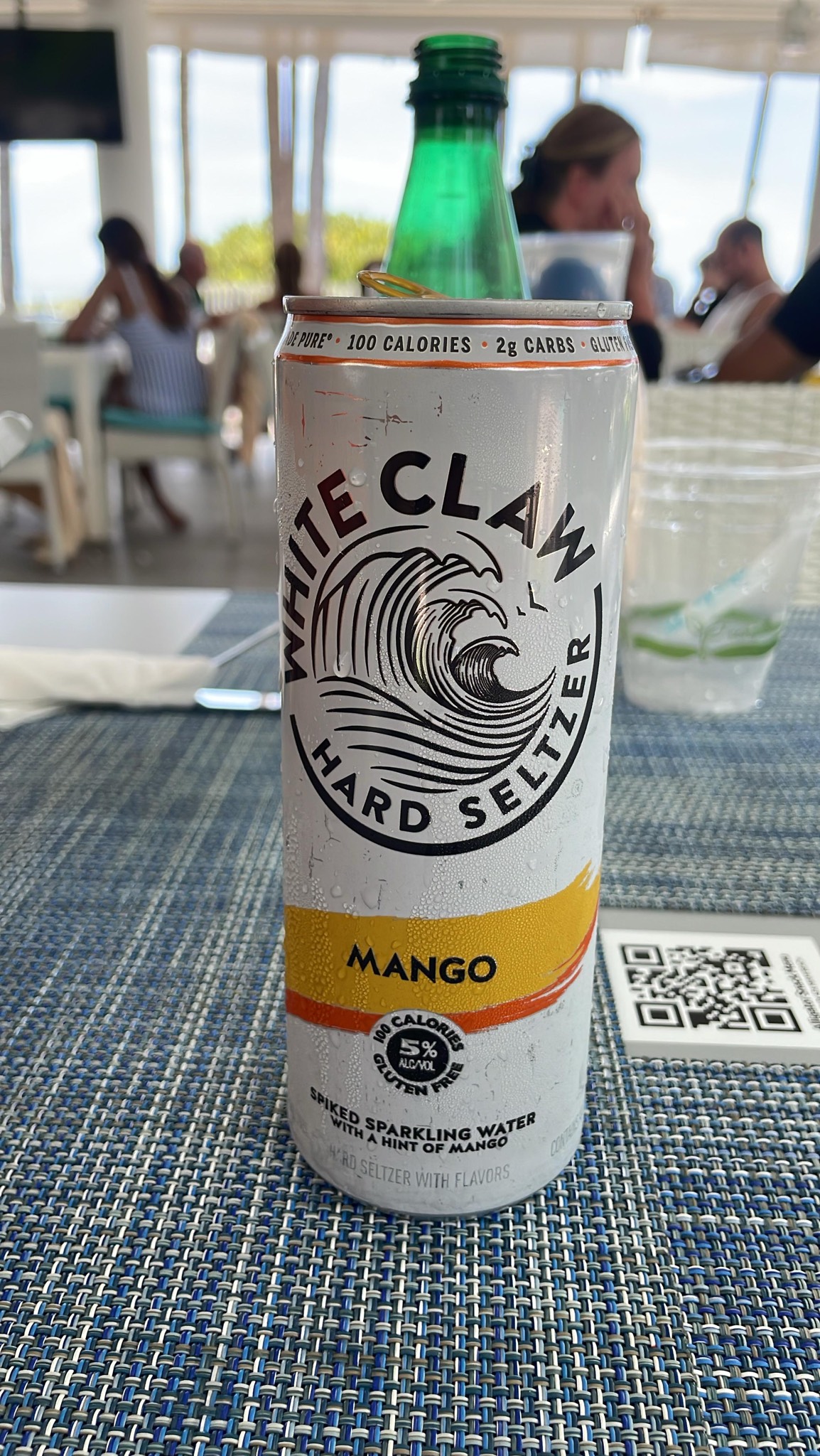 White Claw Mango, White Claw Seltzer Works