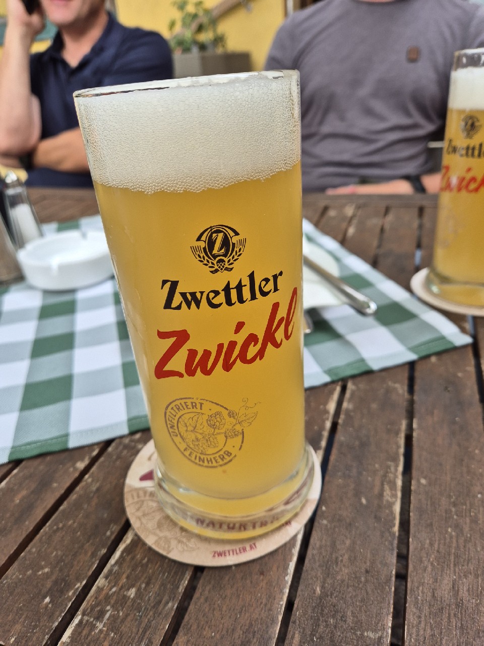 Zwettler Zwickl, Austria