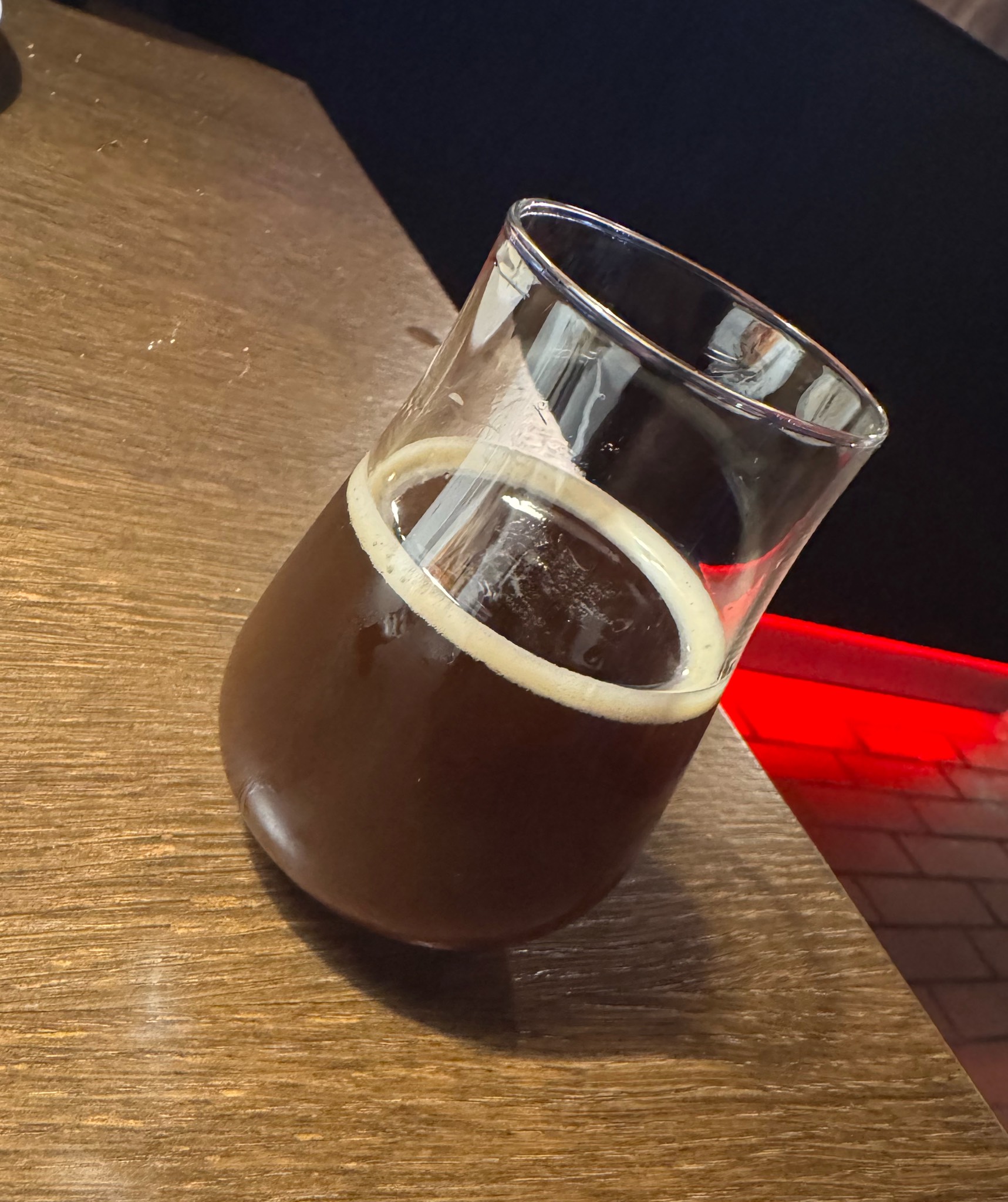 Old wooden ship (2023), Benchtop