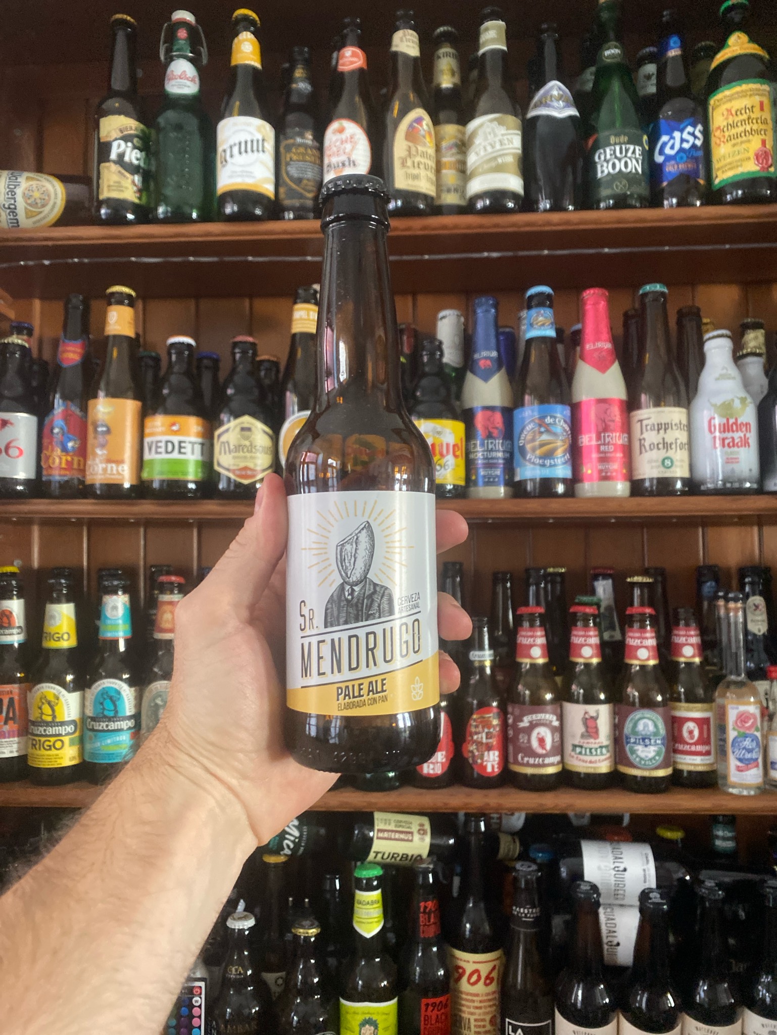 Sr. Mendrugo, Cerveza Mica