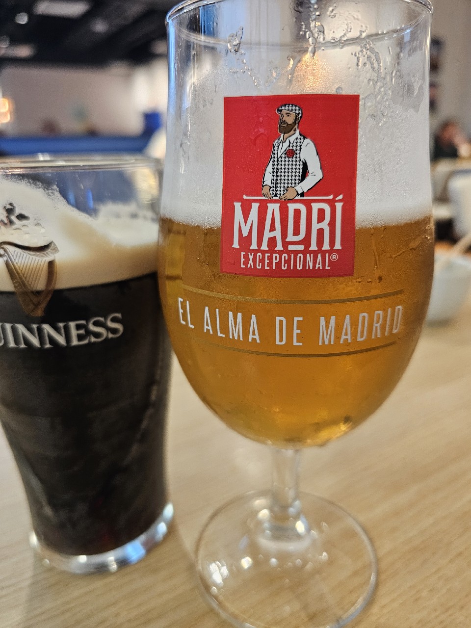 Madrí Excepcional, Spain