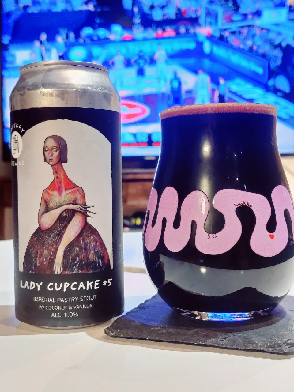 Lady Cupcake #5 (Coconut & Vanilla), Finland