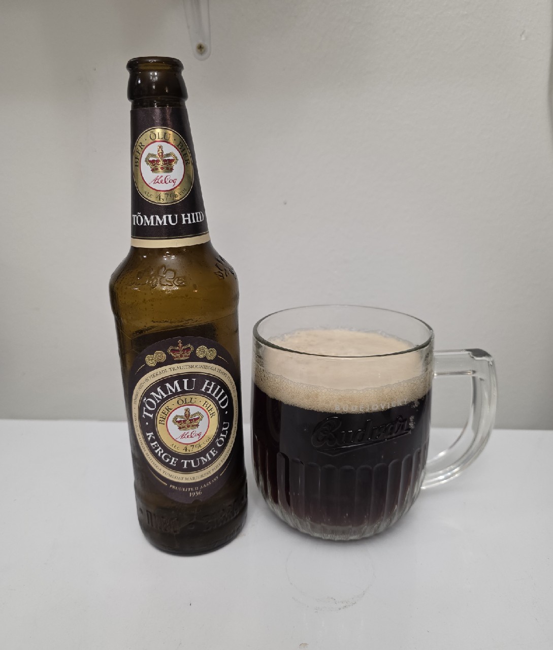 Tõmmu Hiid, Estonia