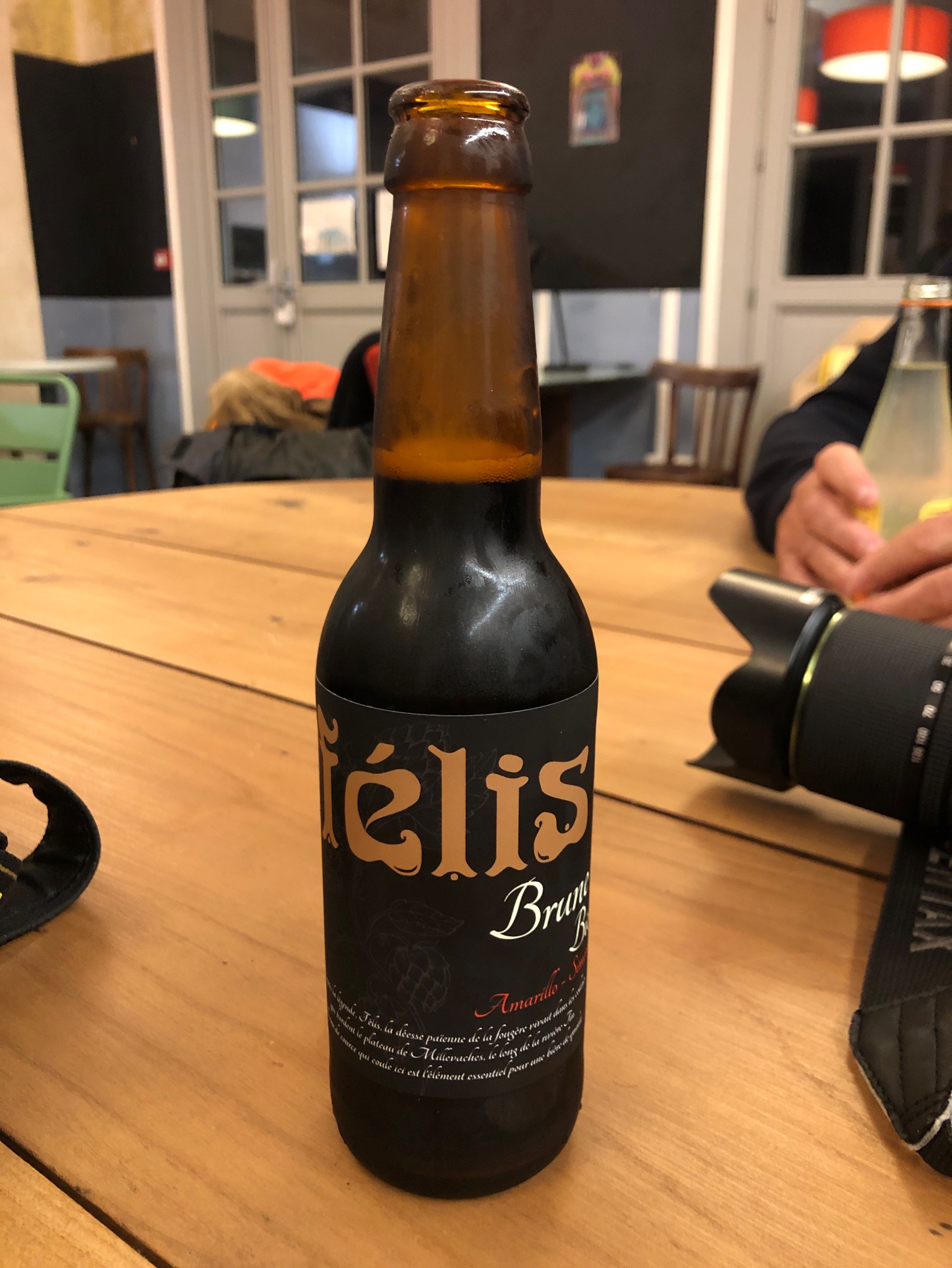 Félis Brune, Brasserie La 23