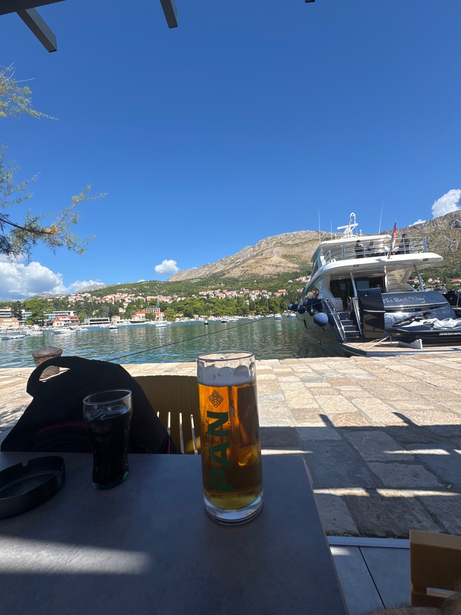 Zmajska Pivovara Pale Ale, Croatia