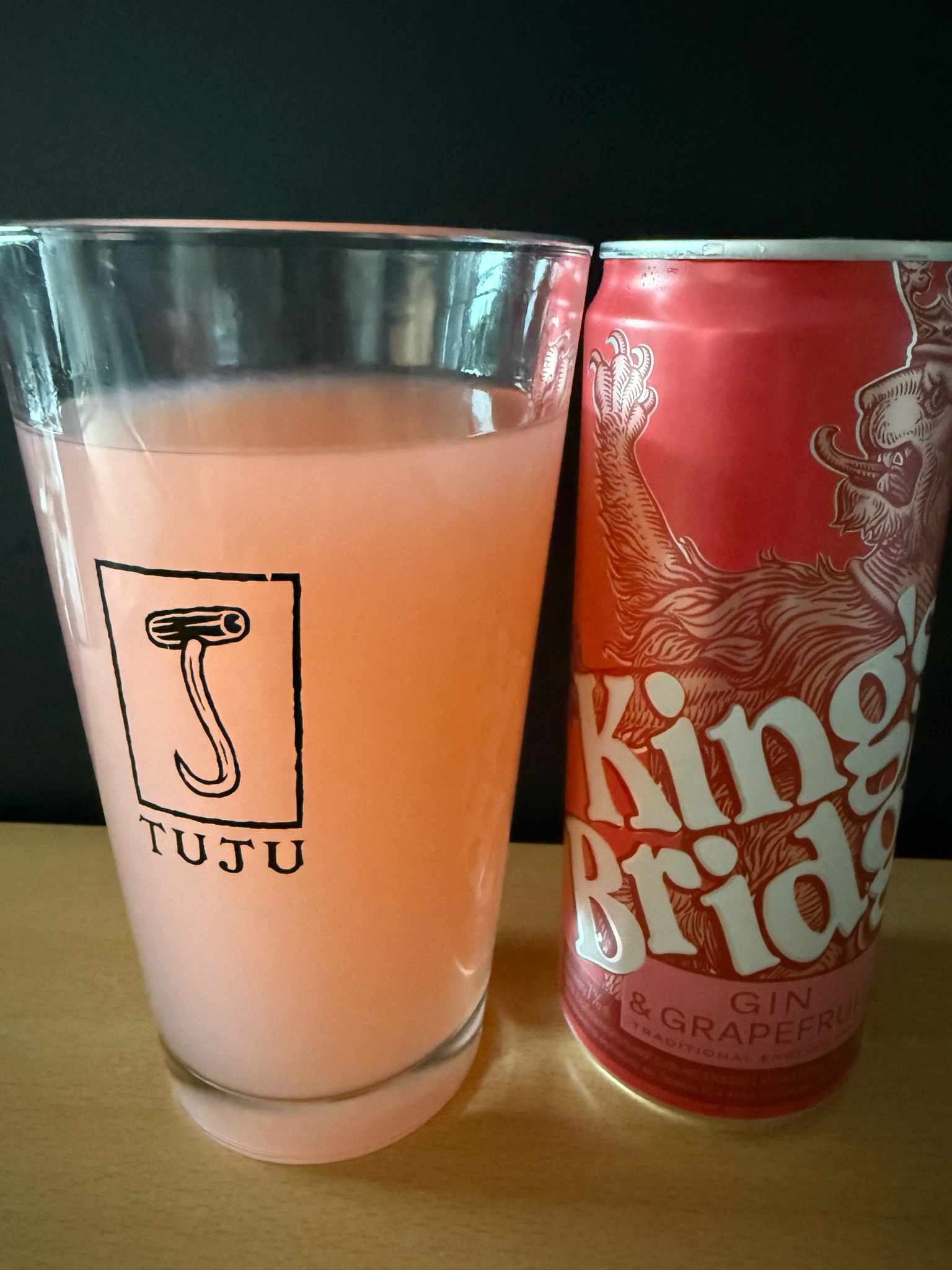 Gin & Grapefruit, Ukraine