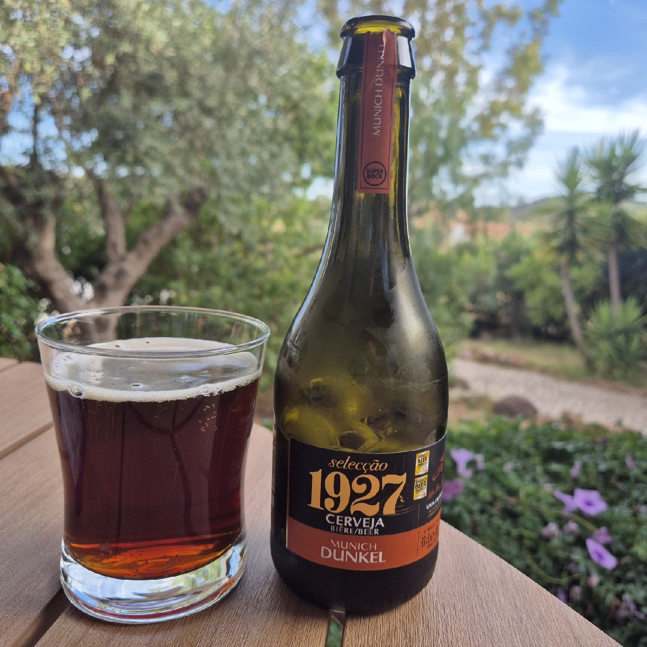 Super Bock Selecção 1927 Munich Dunkel, Portugal