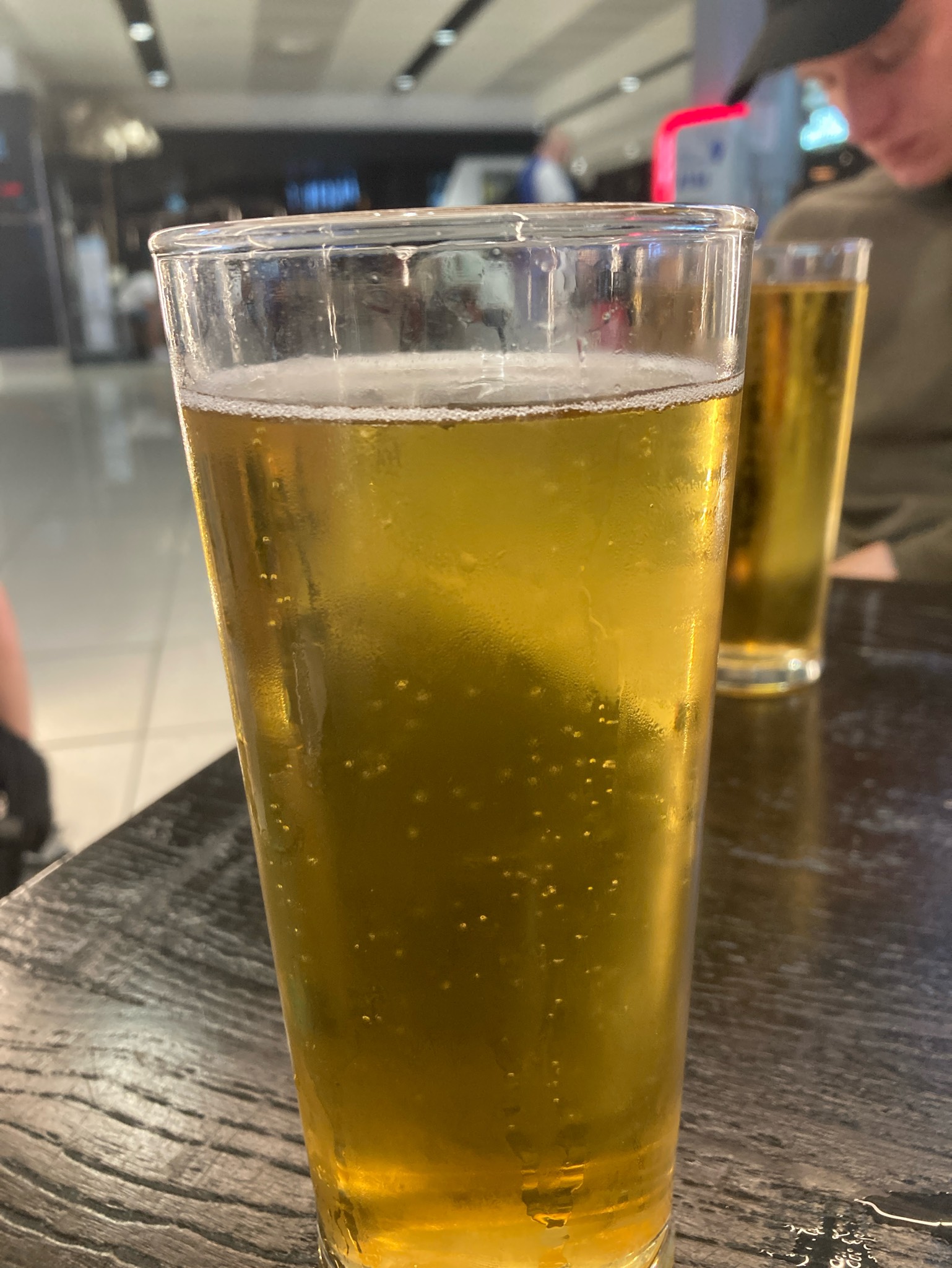 Greetings from Manchester Pilsner, Seven Bro7hers Brewing Co.