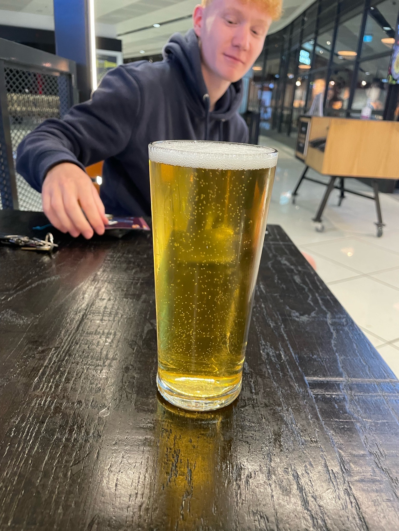 Greetings from Manchester Pilsner, Seven Bro7hers Brewing Co.