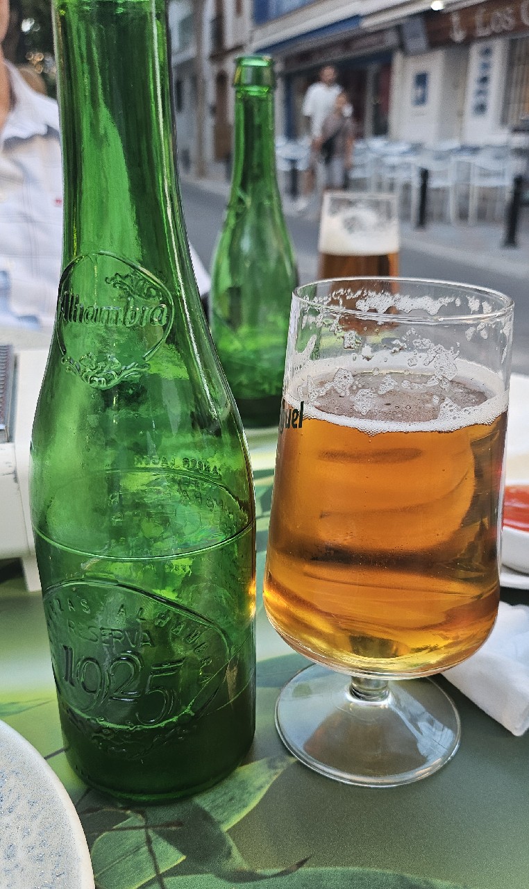 Alhambra Reserva 1925, Spain