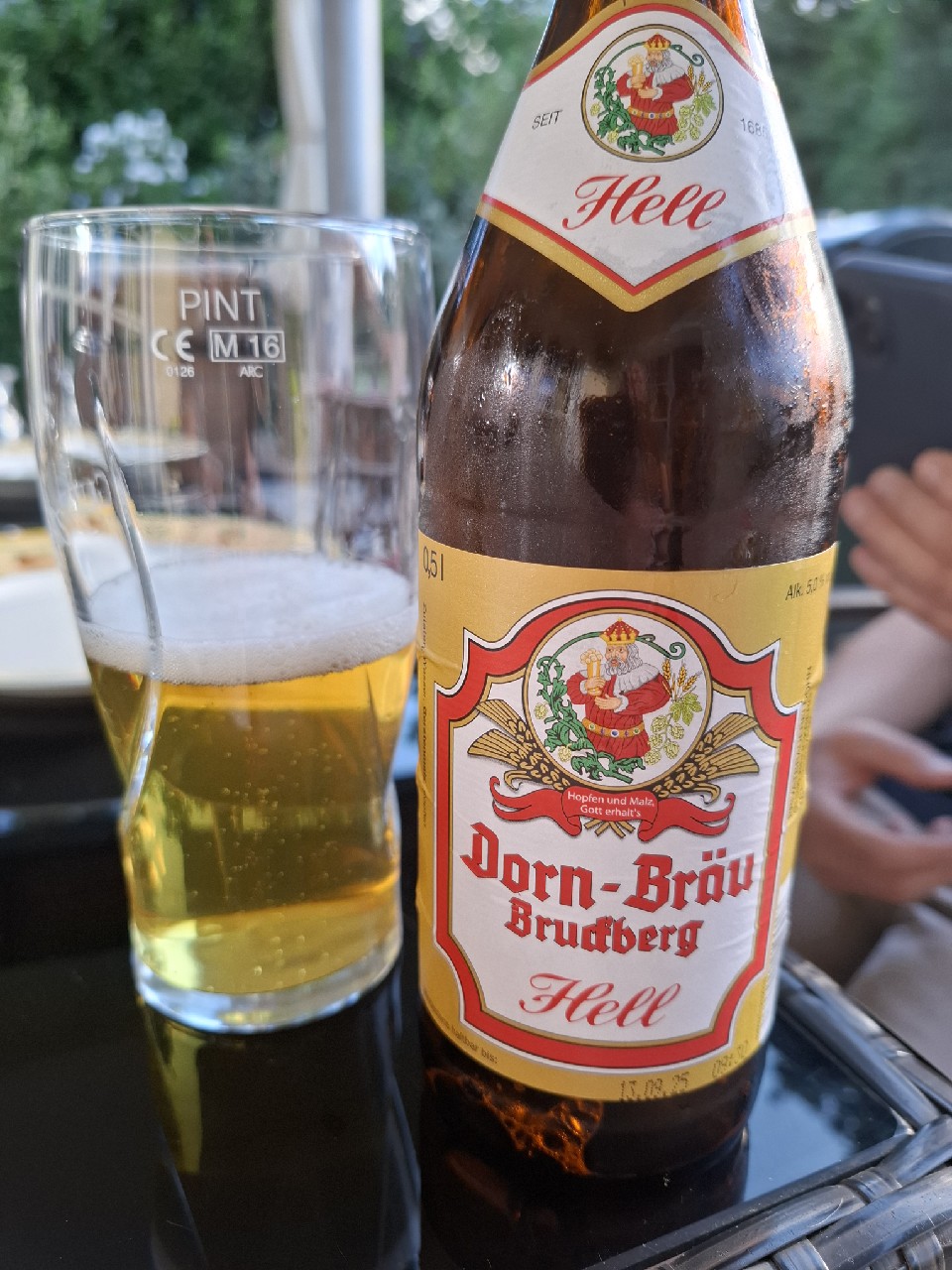 Bruckberger Dorn-Bräu Hell, Privatbrauerei Dorn