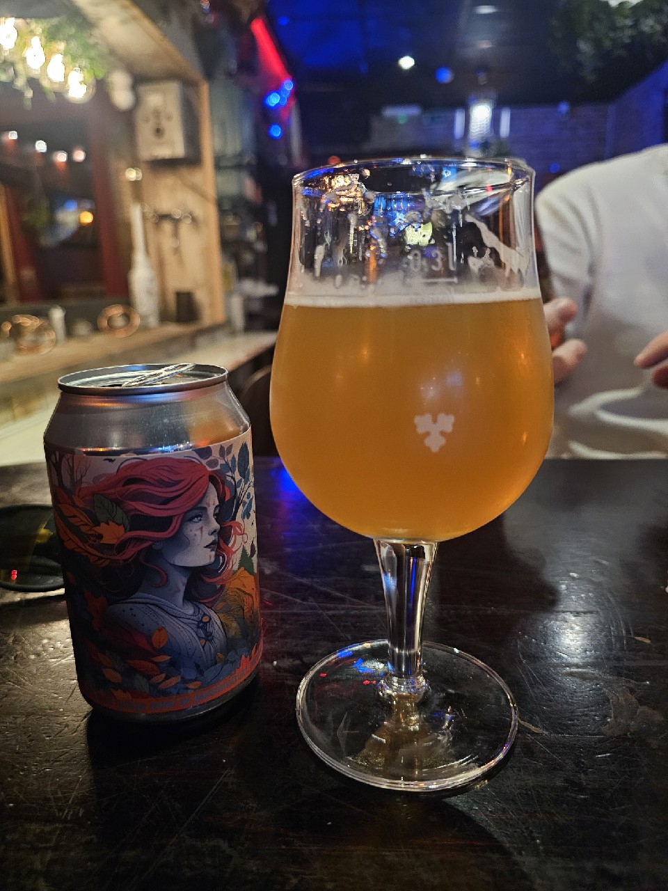 Skogsfrun, Smakladan