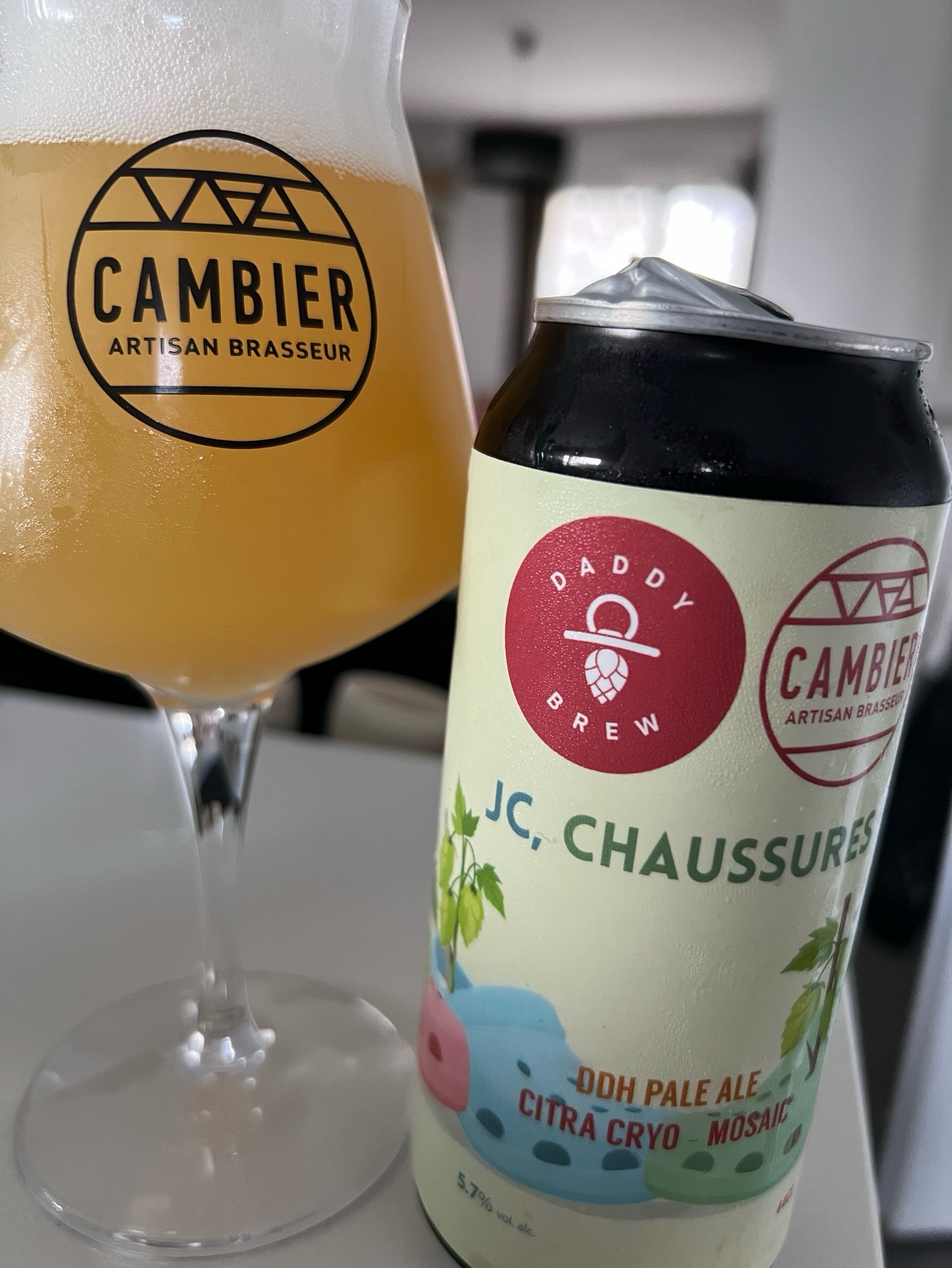 JC, Chaussures !, France