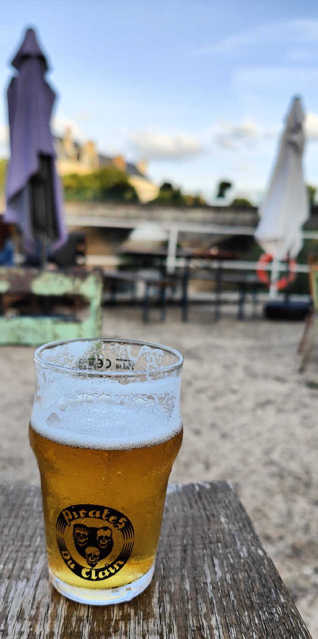 La Rasade, Pirates Du Clain