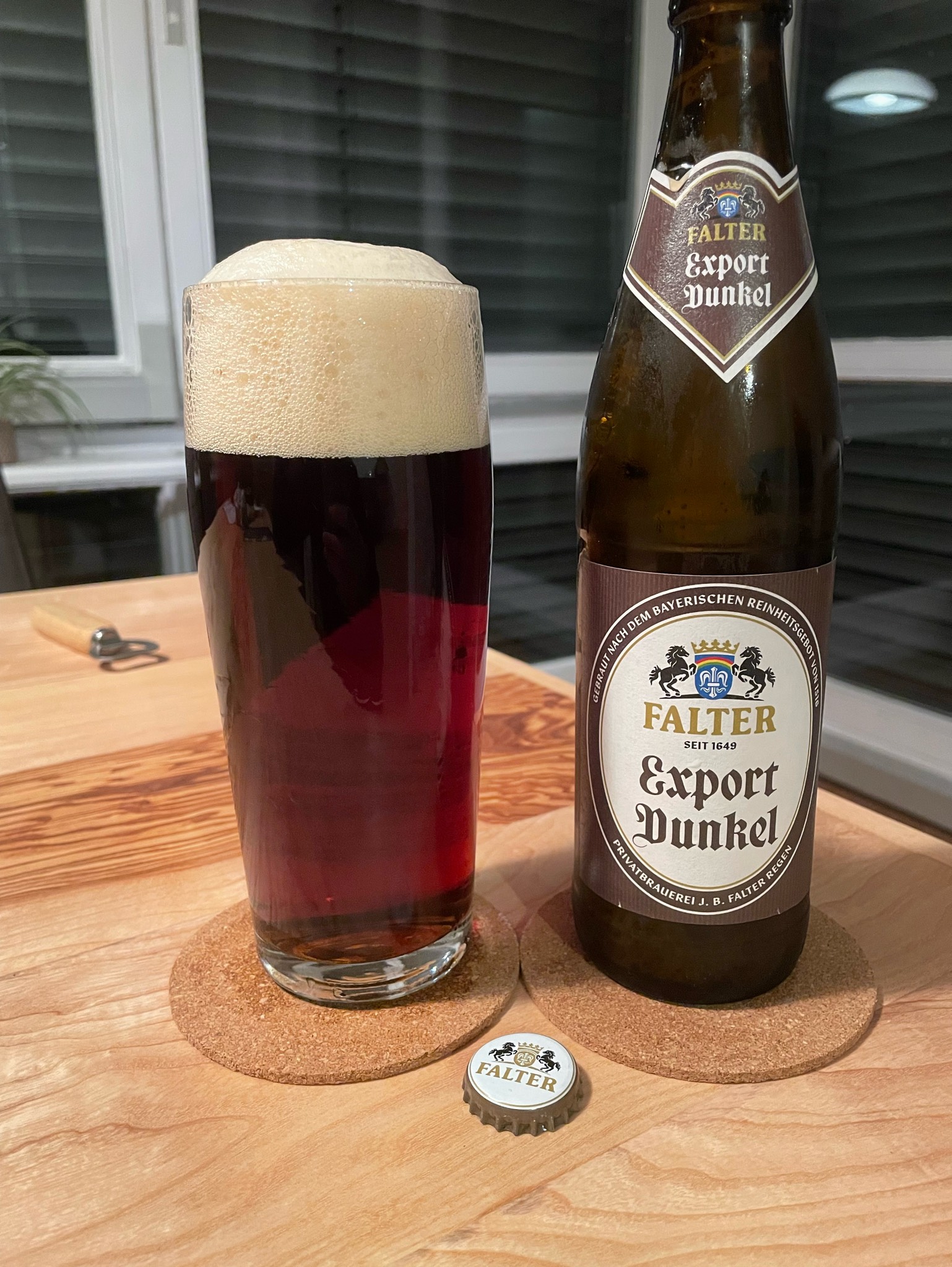 Export Dunkel, Privatbrauerei J.B. Falter Regen KG