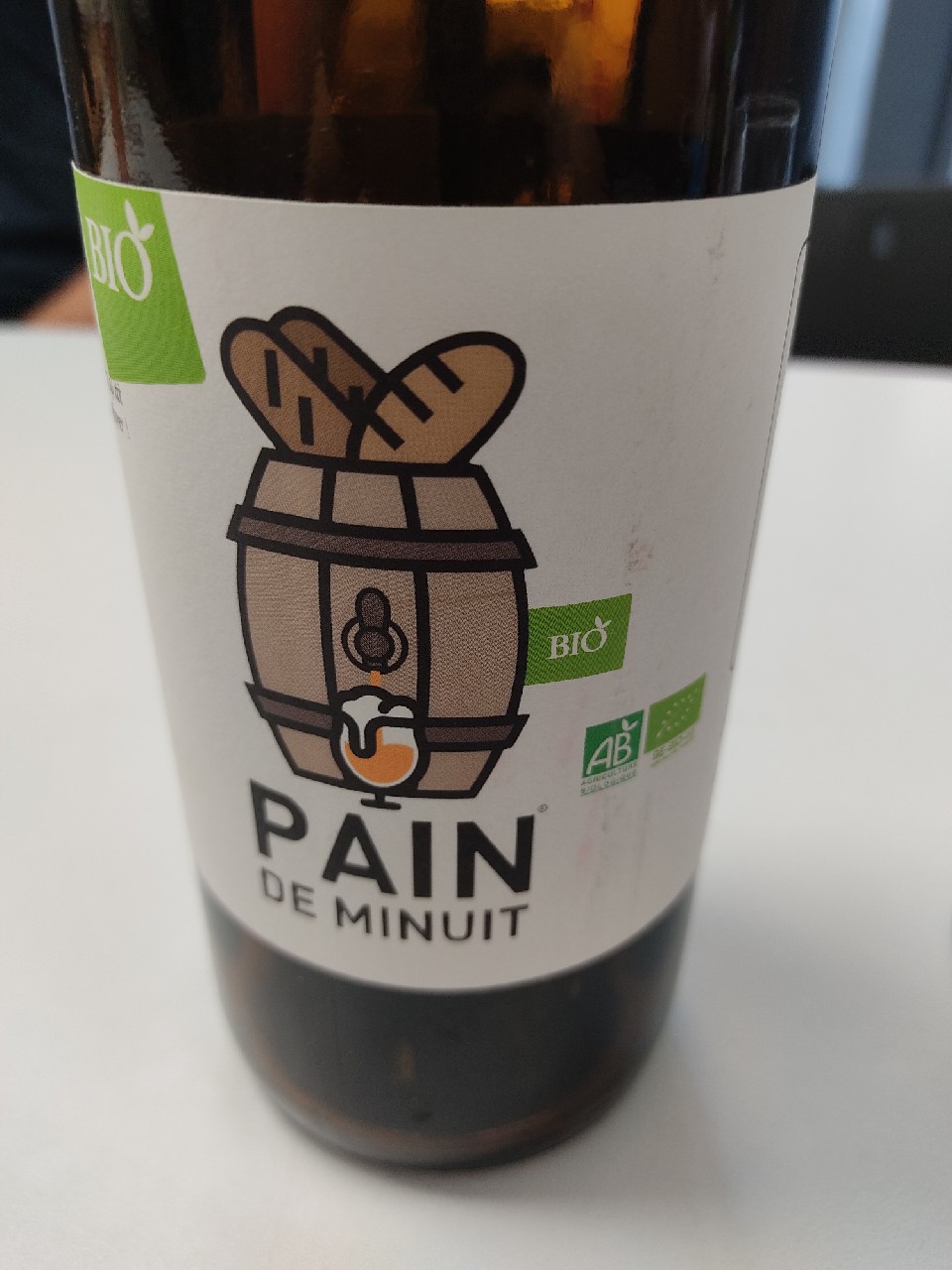 Pain De Minuit, Draw Your Beer