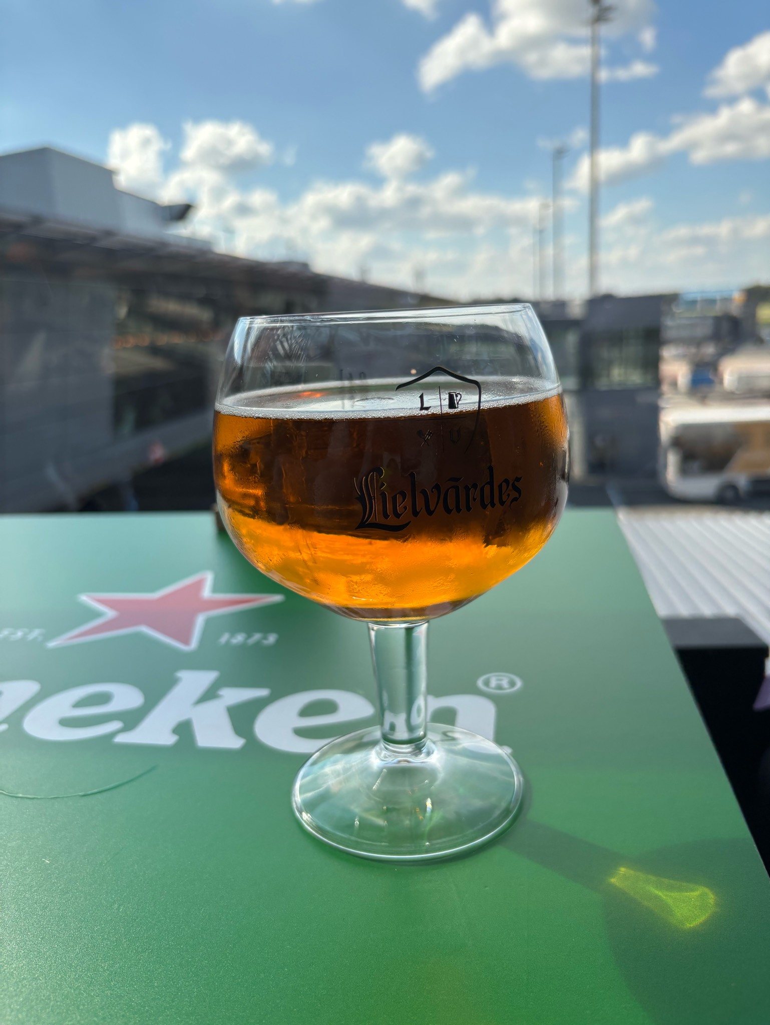 Saldais Sidrs, Latvia