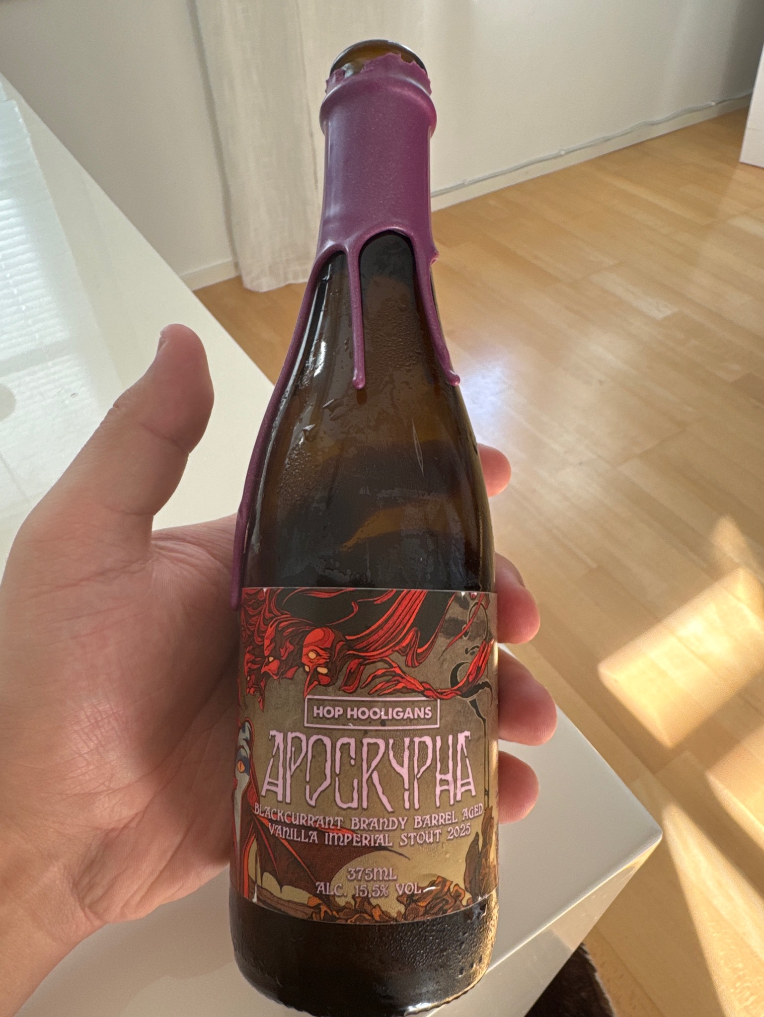 Apocrypha: Blackcurrant Brandy Barrel Aged Vanilla 2025, Romania