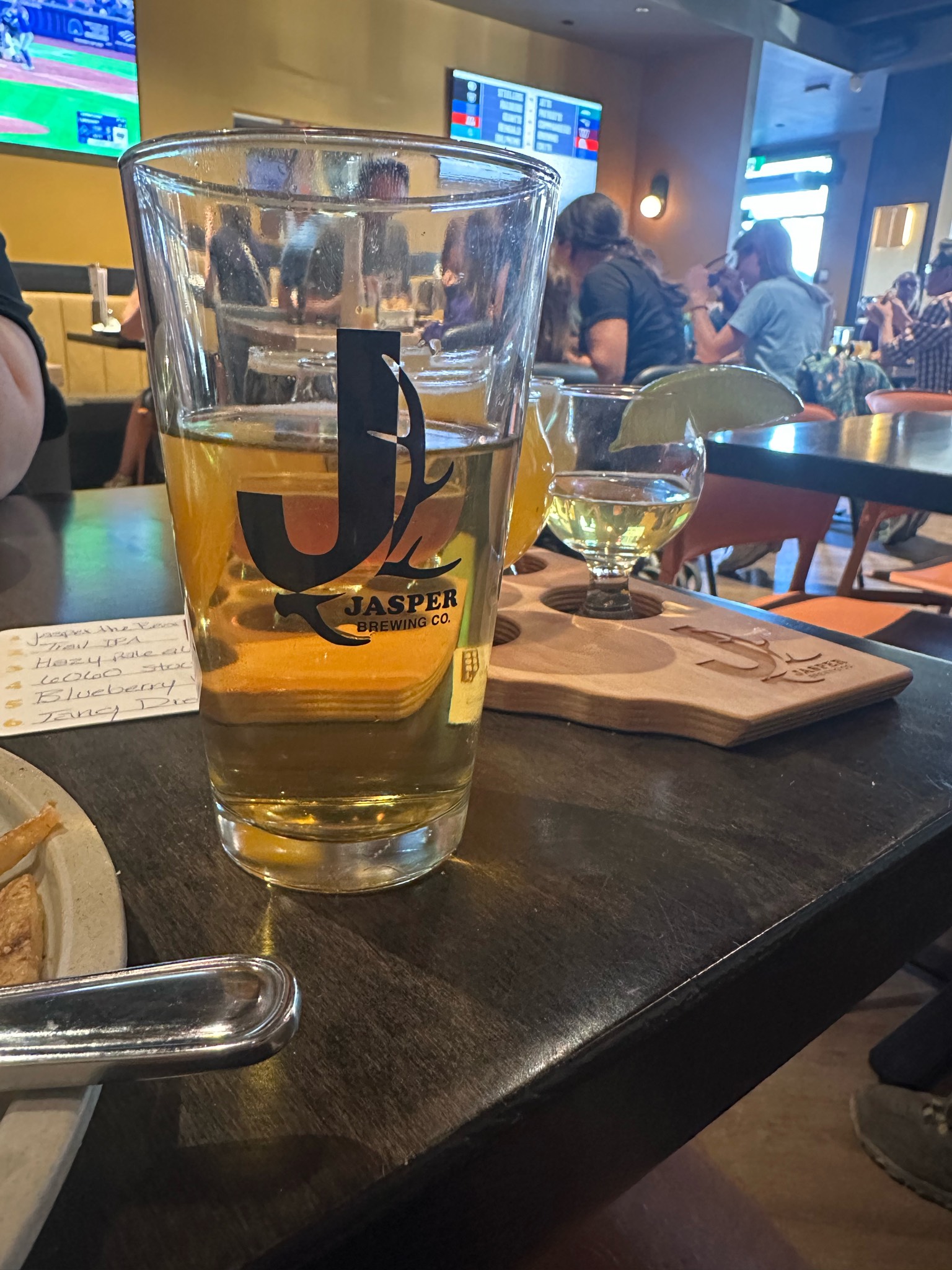 Crisp Pils, Jasper Brewing Company