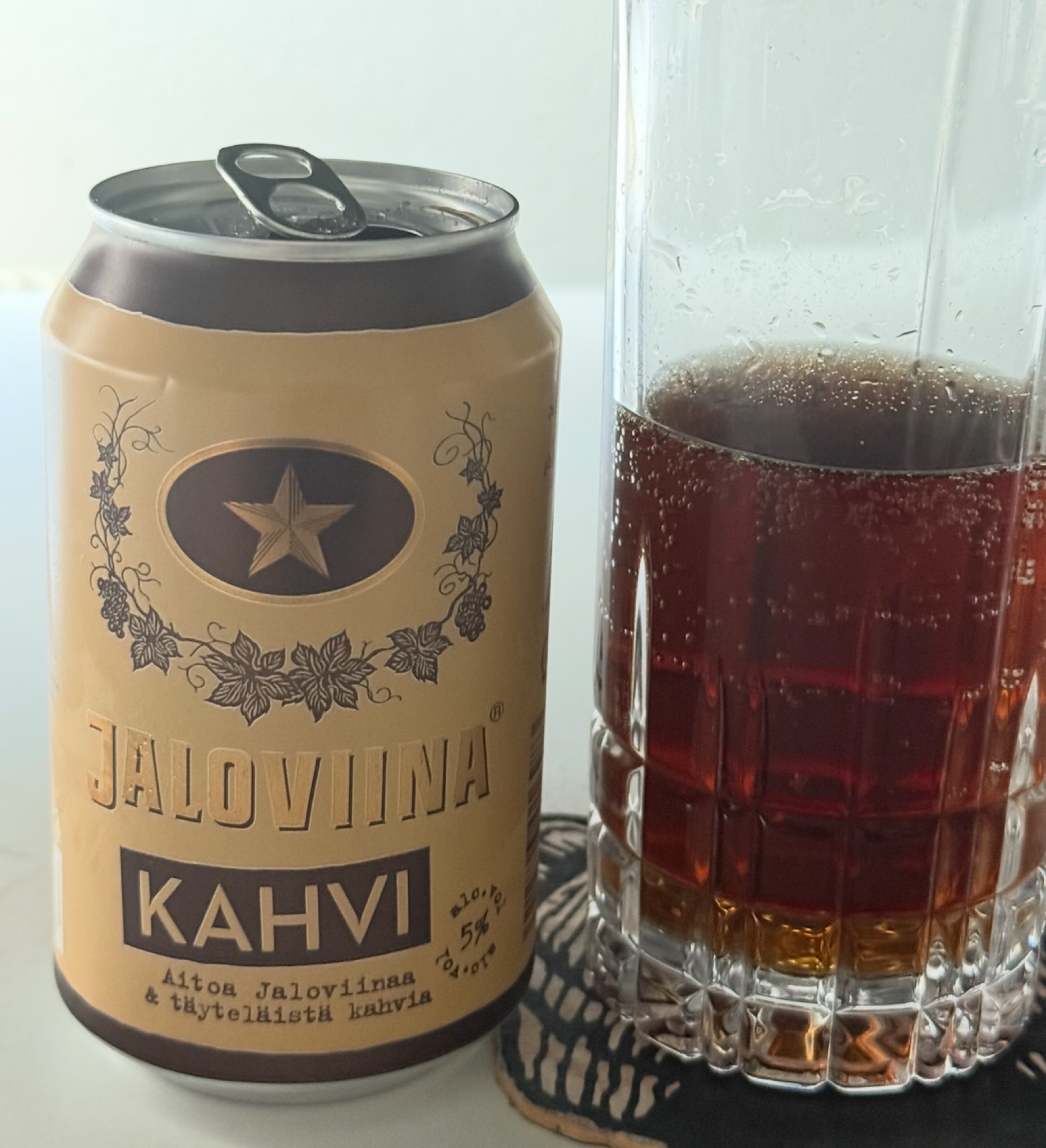 Jaloviina kahvi, Finland