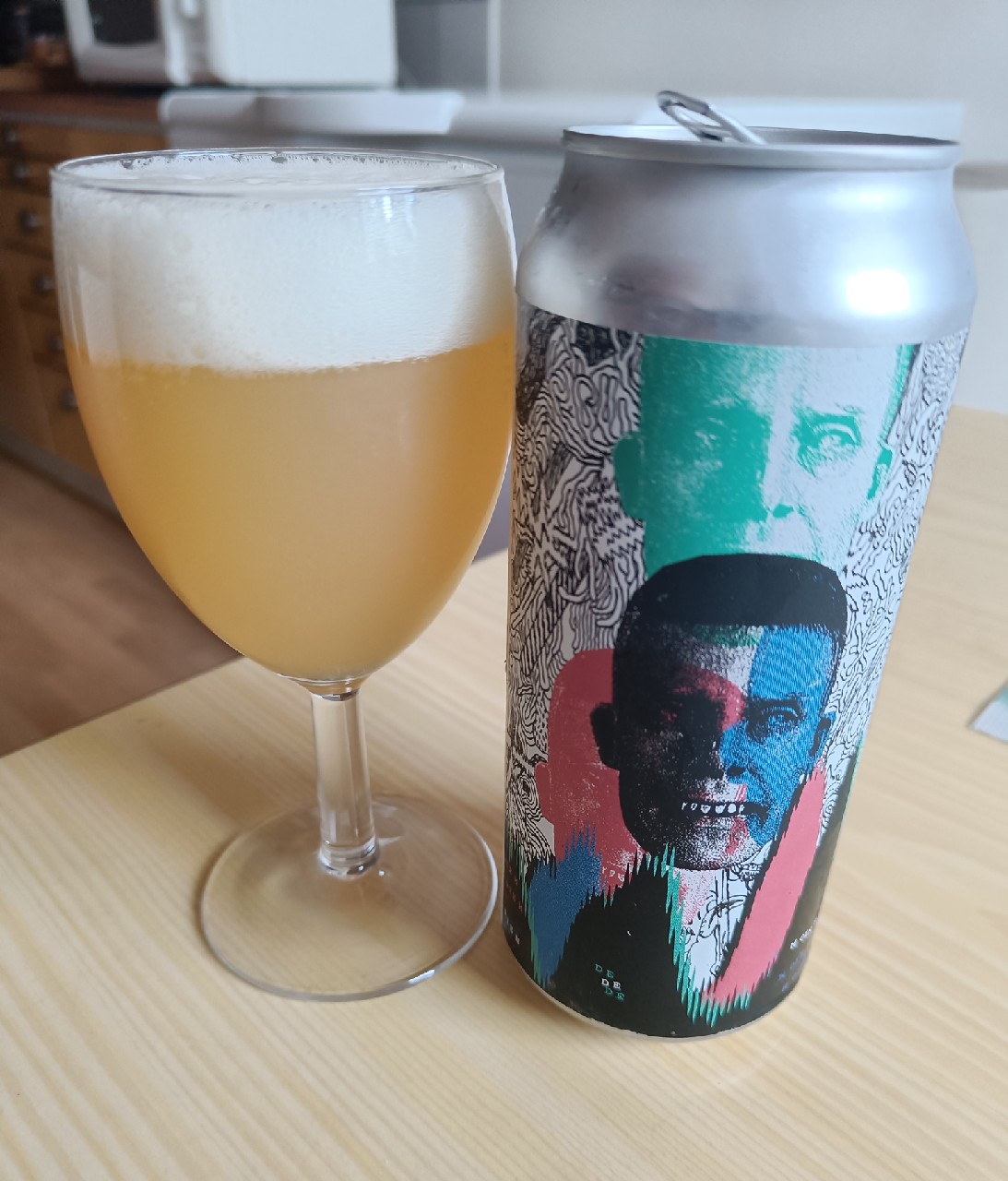 Rien De Moins, Canada