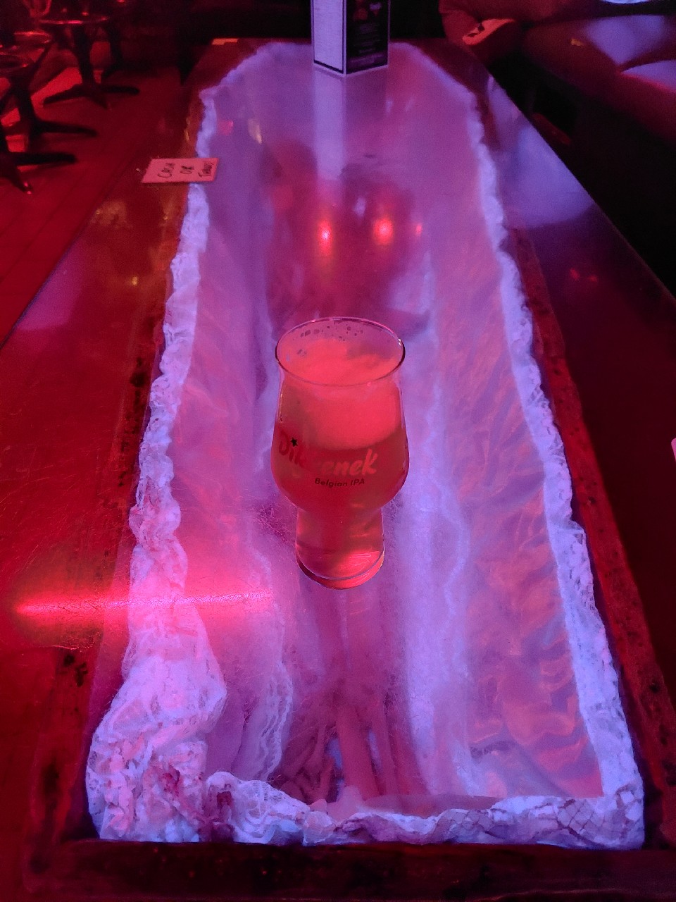 Dikkenek Citra Hop, Belgium