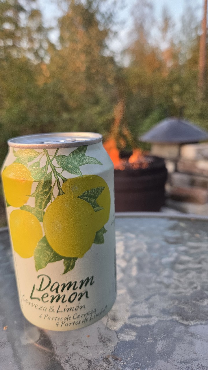 Damm Lemon, Spain